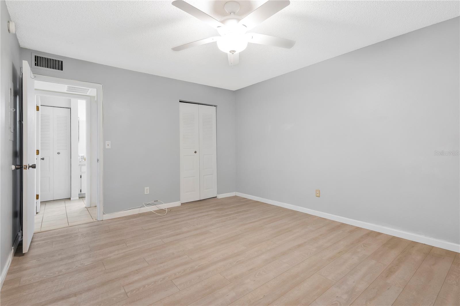 HIGHLAND LAKES MISSION GROVE CONDO - Residential