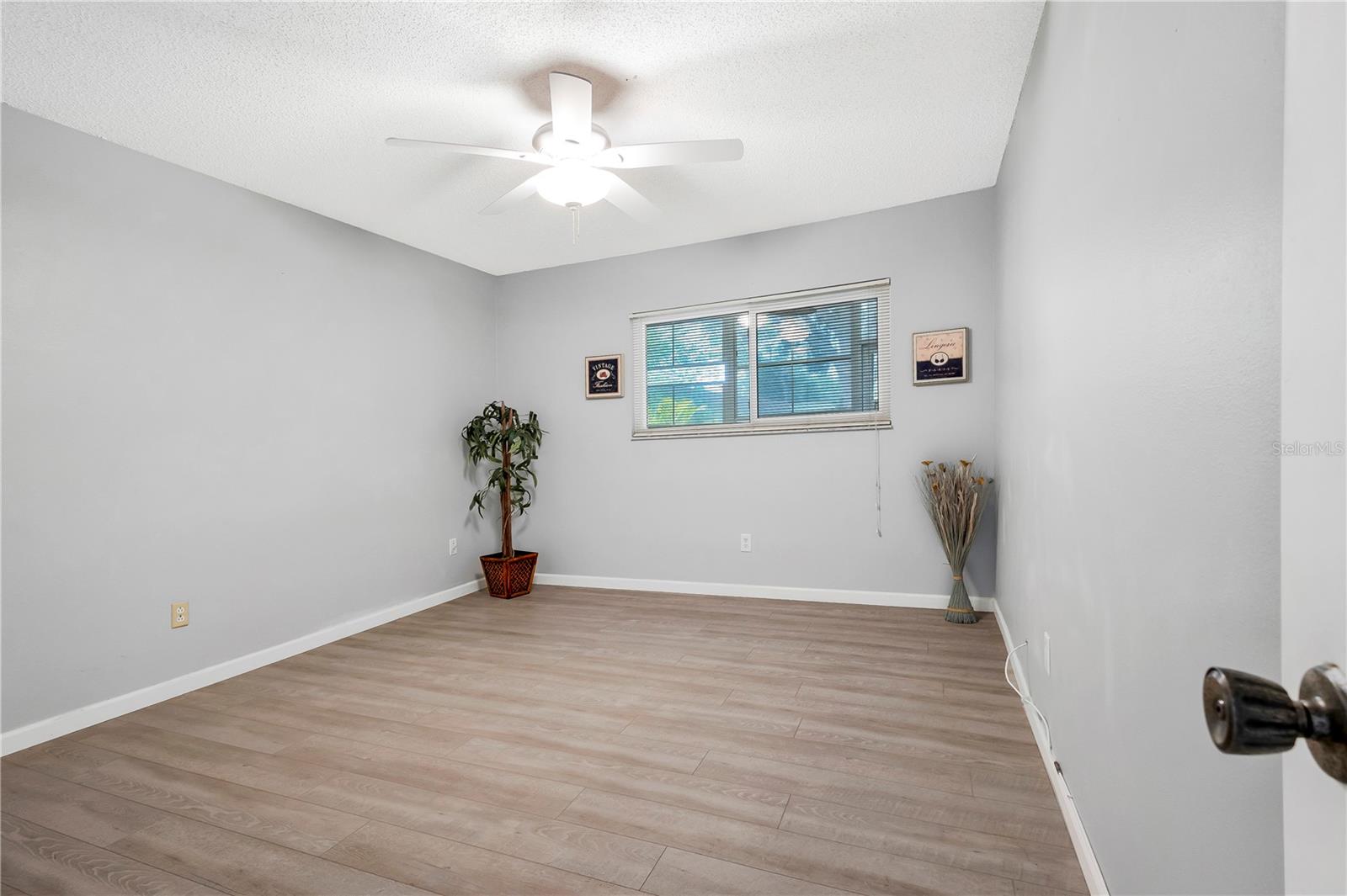 HIGHLAND LAKES MISSION GROVE CONDO - Residential