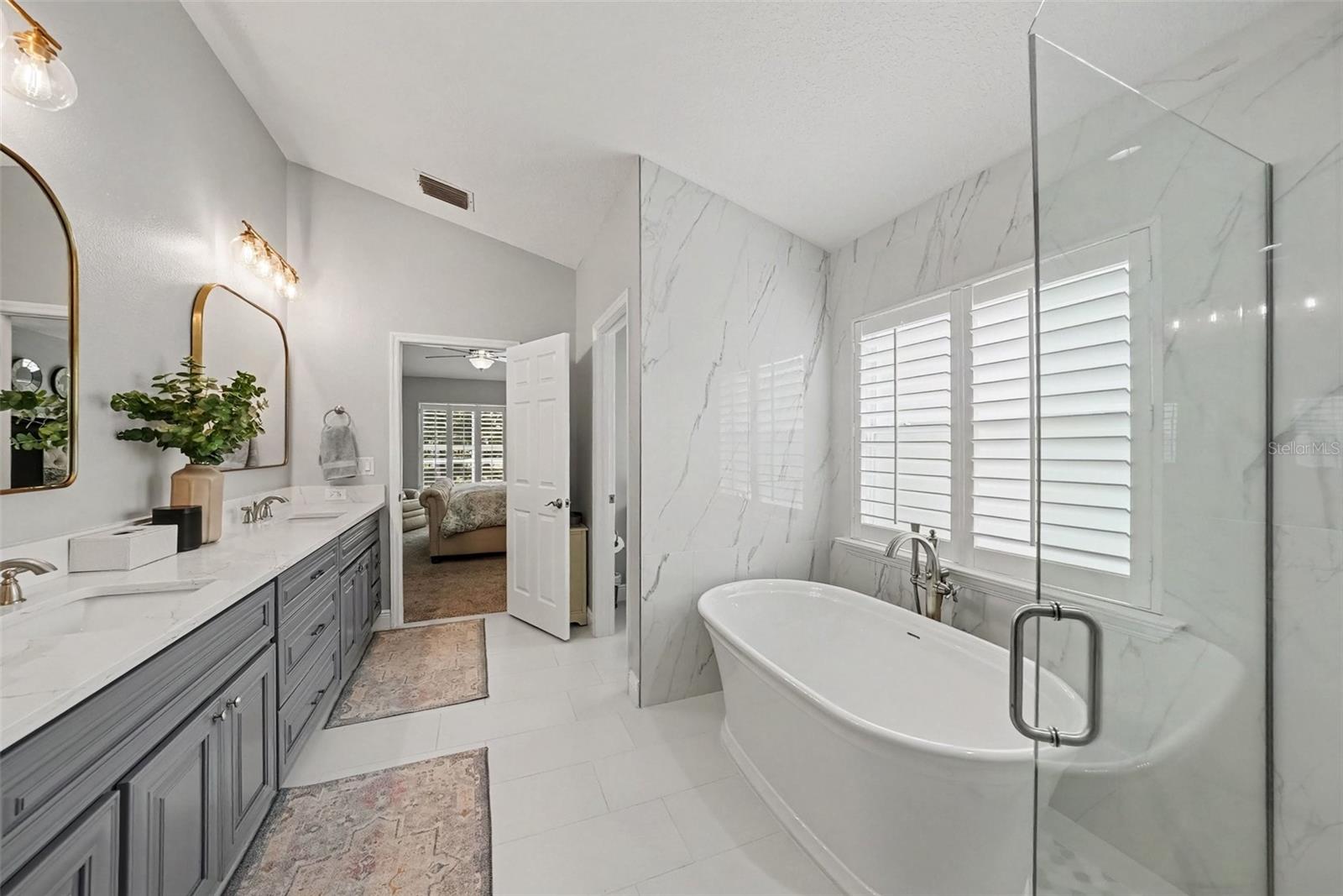 WESTCHASE SEC 377 - Residential