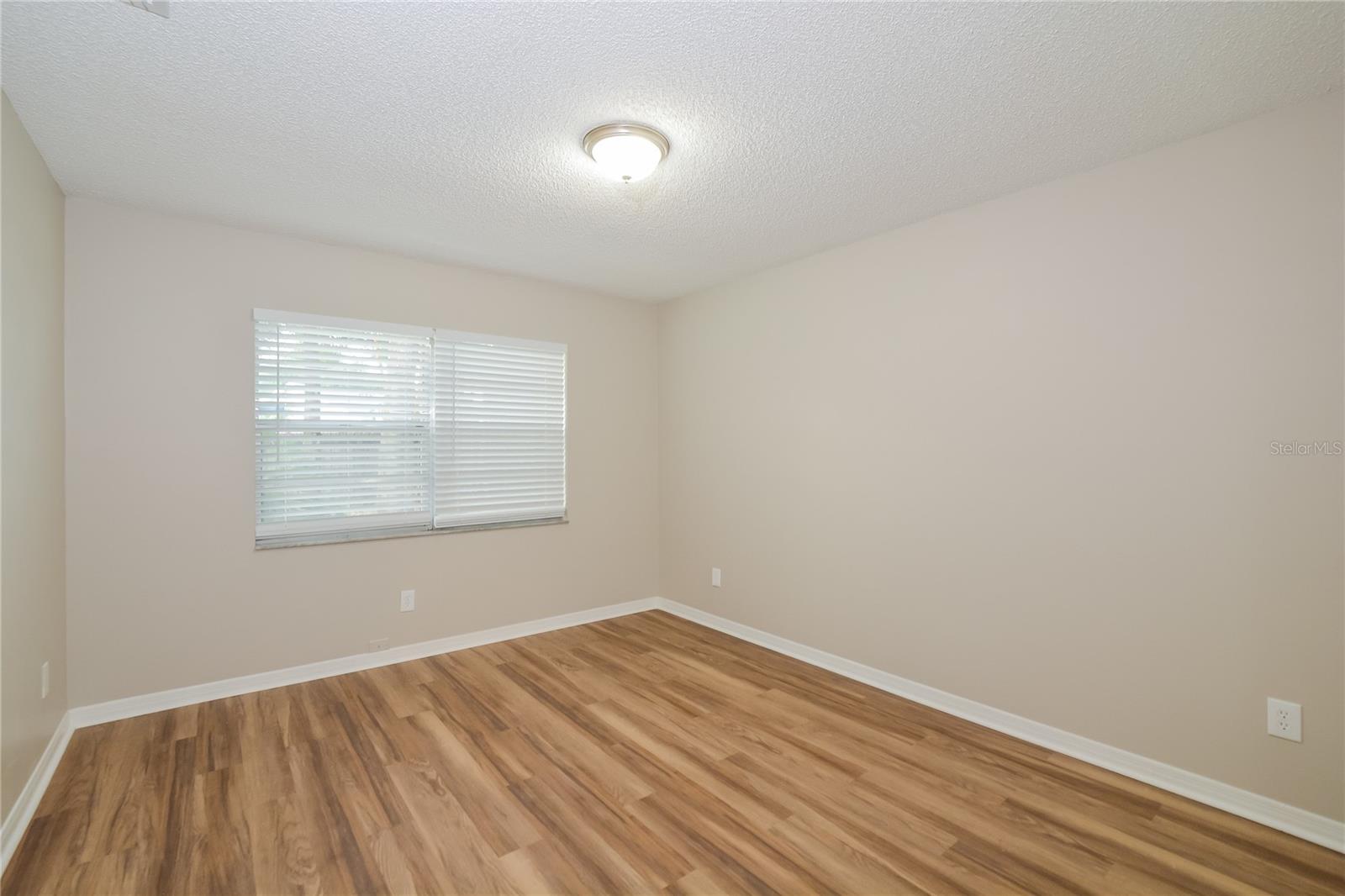 WOODSIDE VILLAGE - Residential