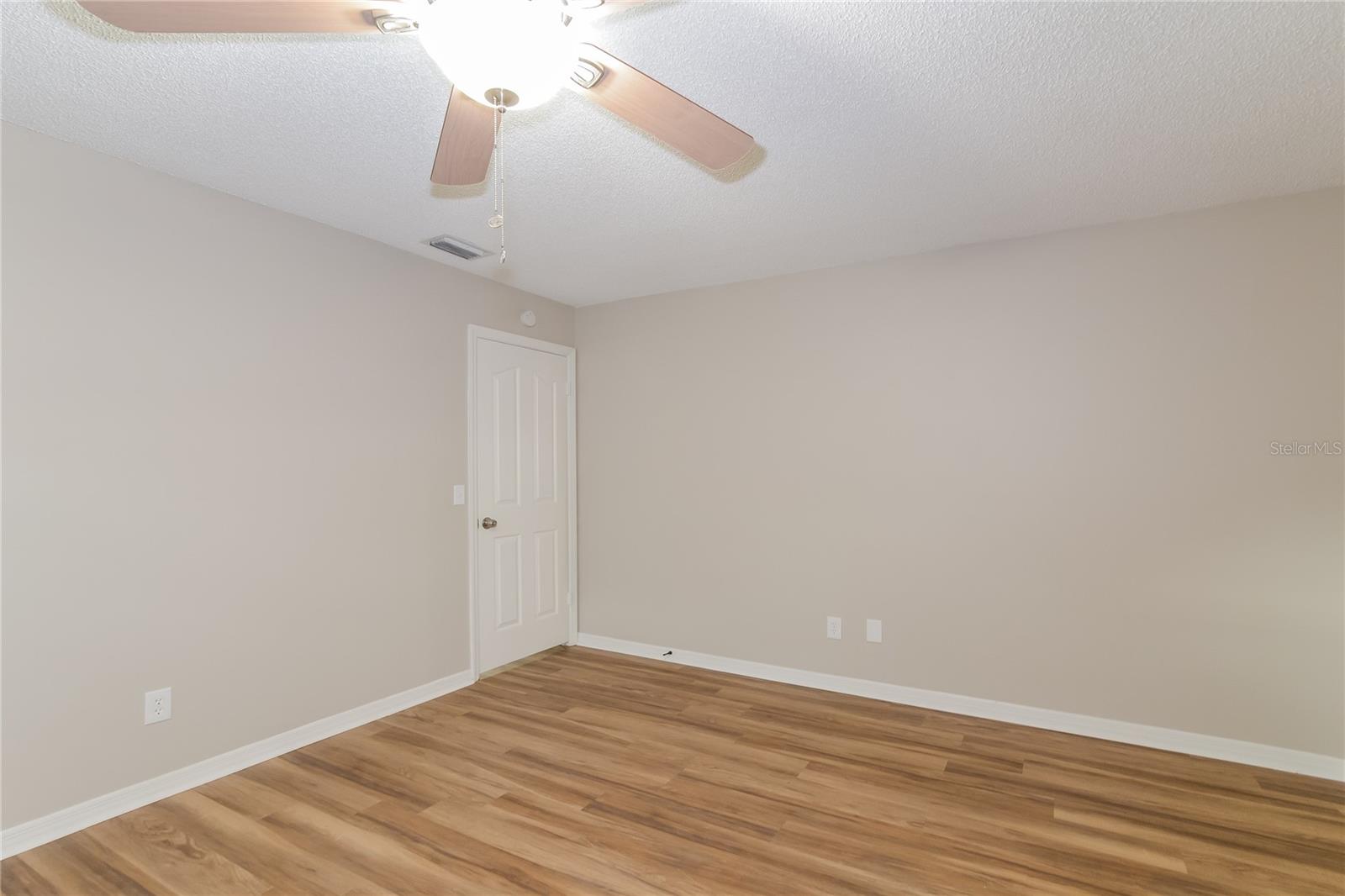 WOODSIDE VILLAGE - Residential