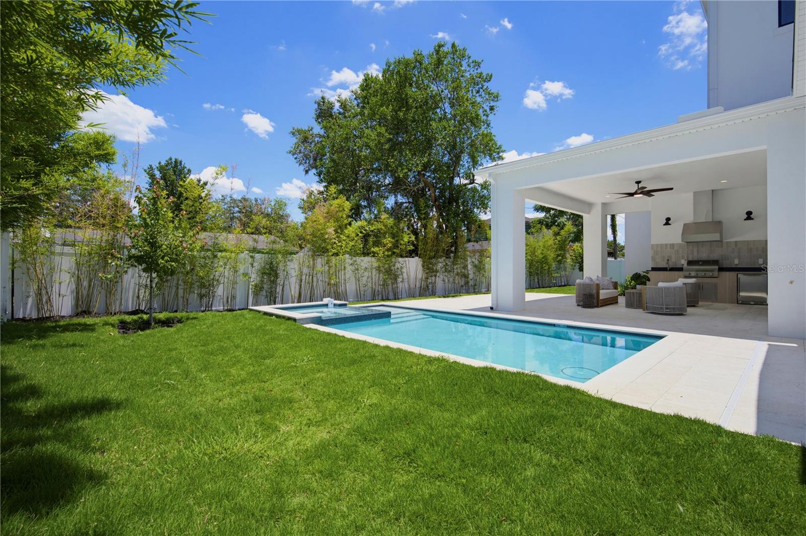 KENILWORTH SHORES SEC 01 - Residential