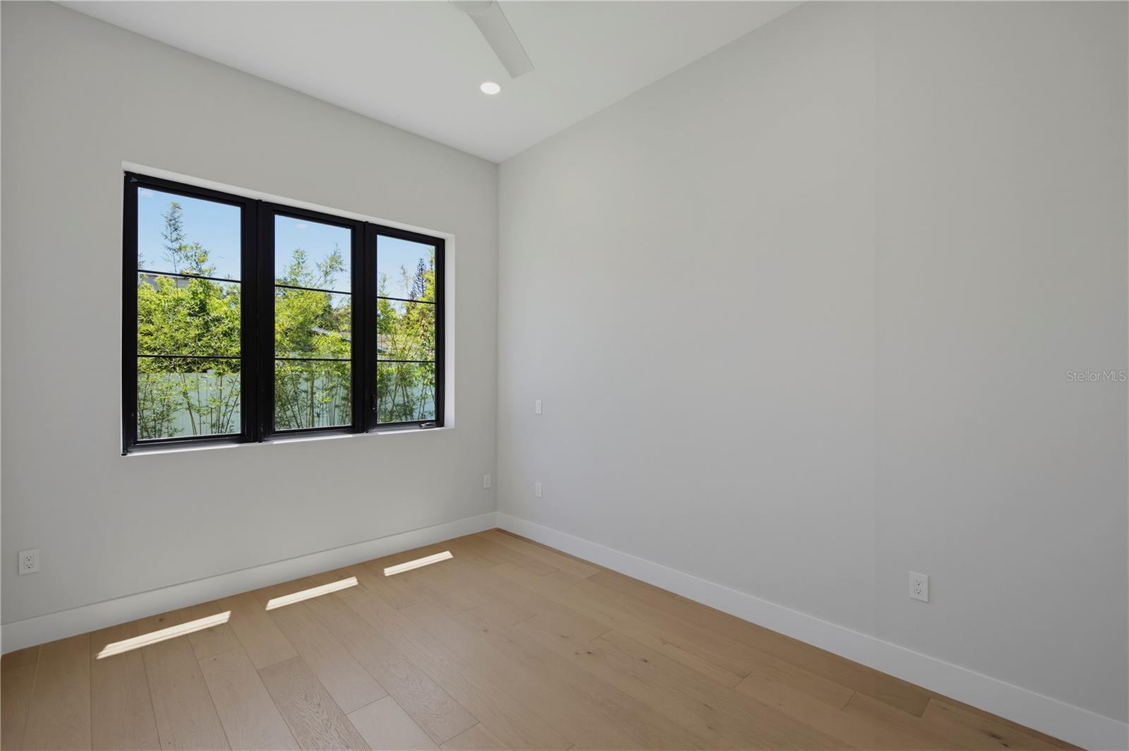 KENILWORTH SHORES SEC 01 - Residential