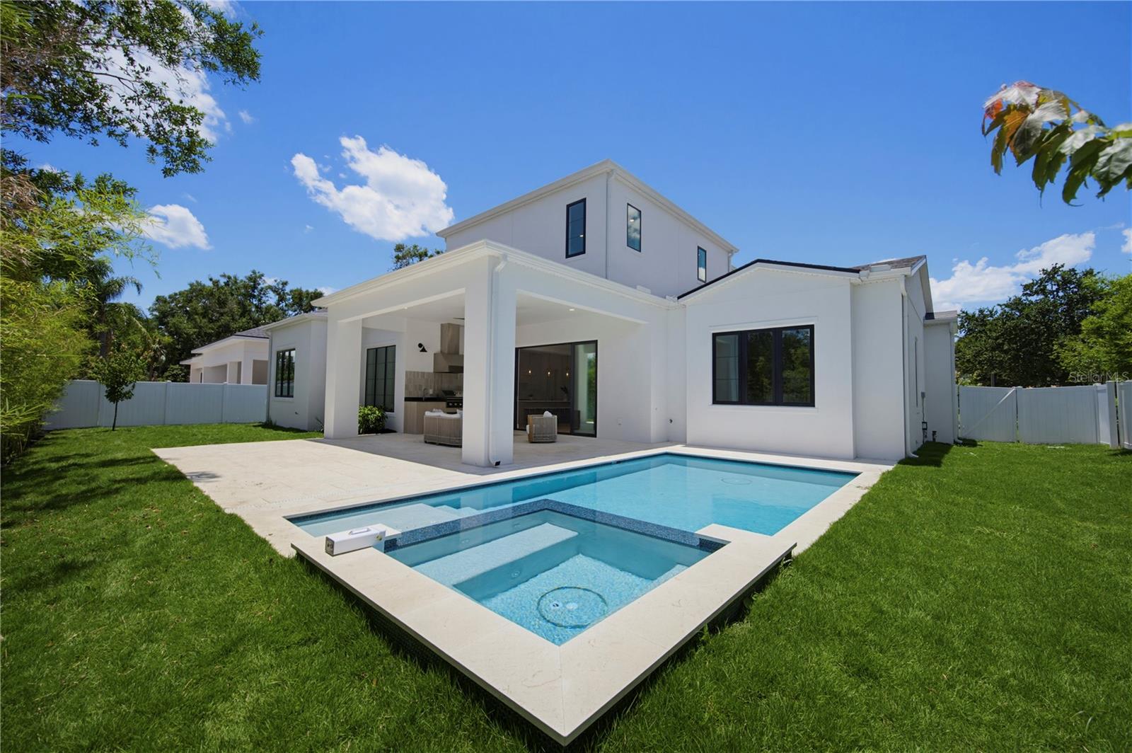 KENILWORTH SHORES SEC 01 - Residential