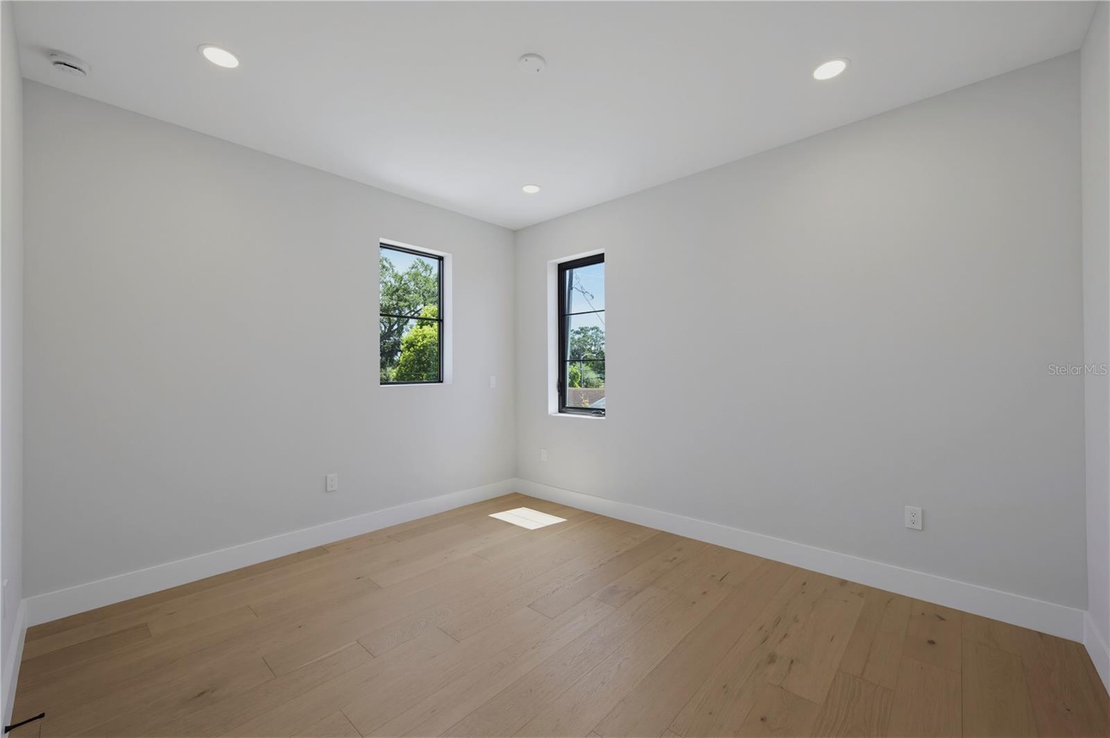 KENILWORTH SHORES SEC 01 - Residential