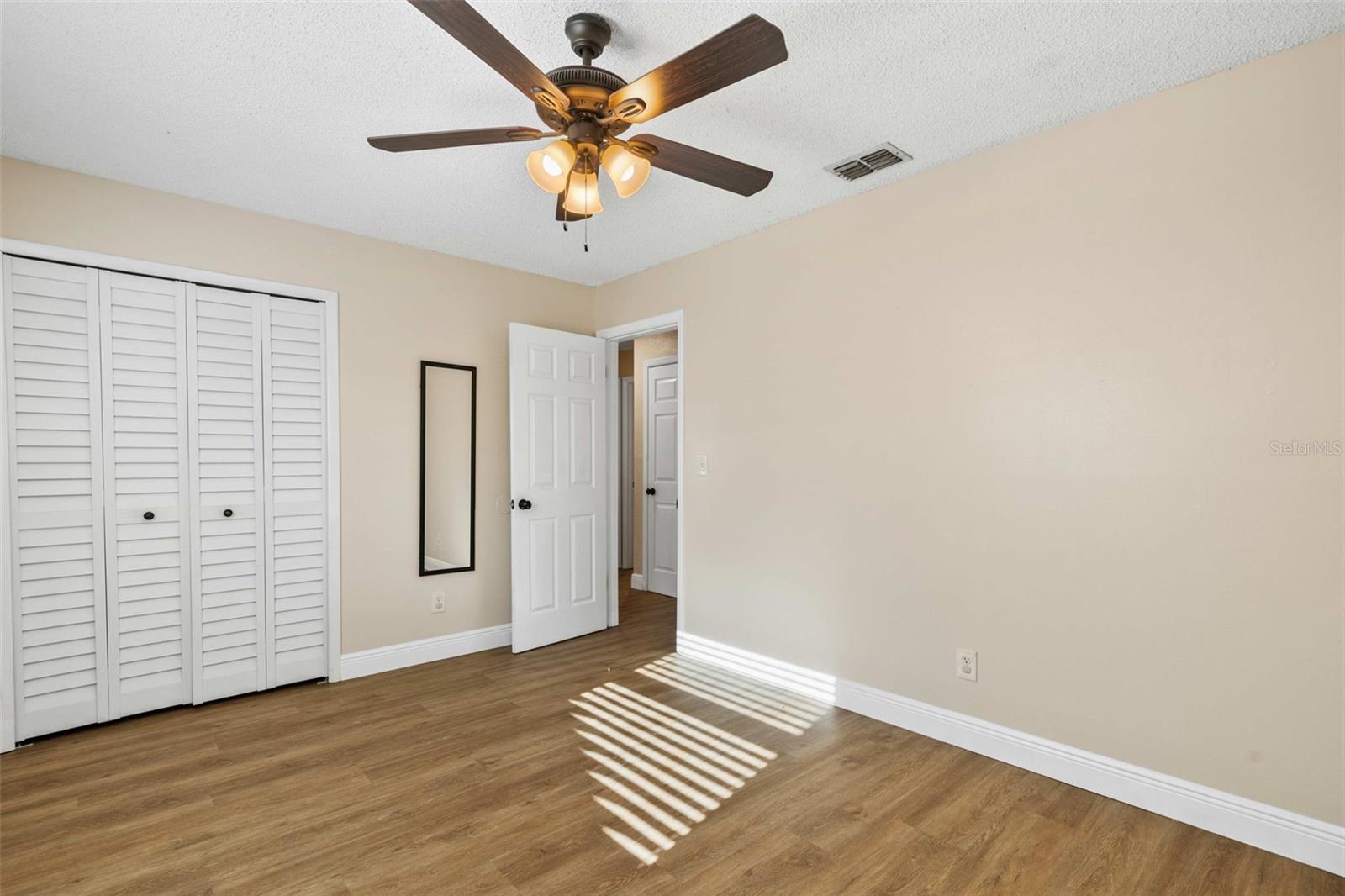 PARK MANOR ESTATES - Residential
