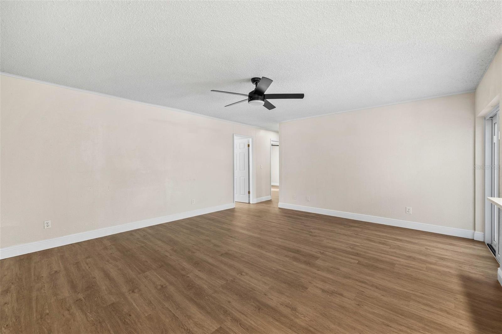 PARK MANOR ESTATES - Residential