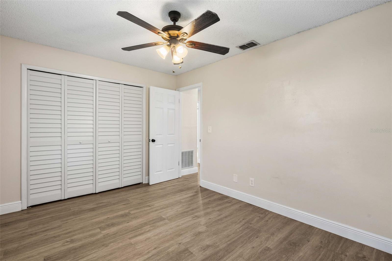 PARK MANOR ESTATES - Residential