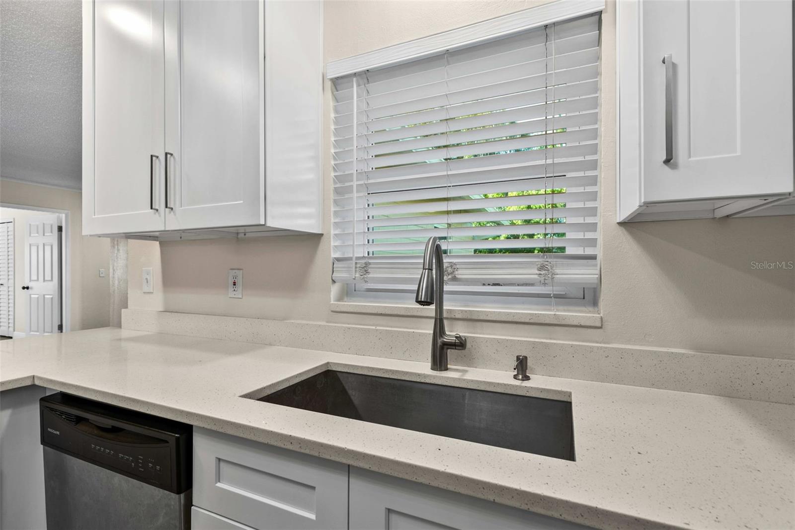 PARK MANOR ESTATES - Residential