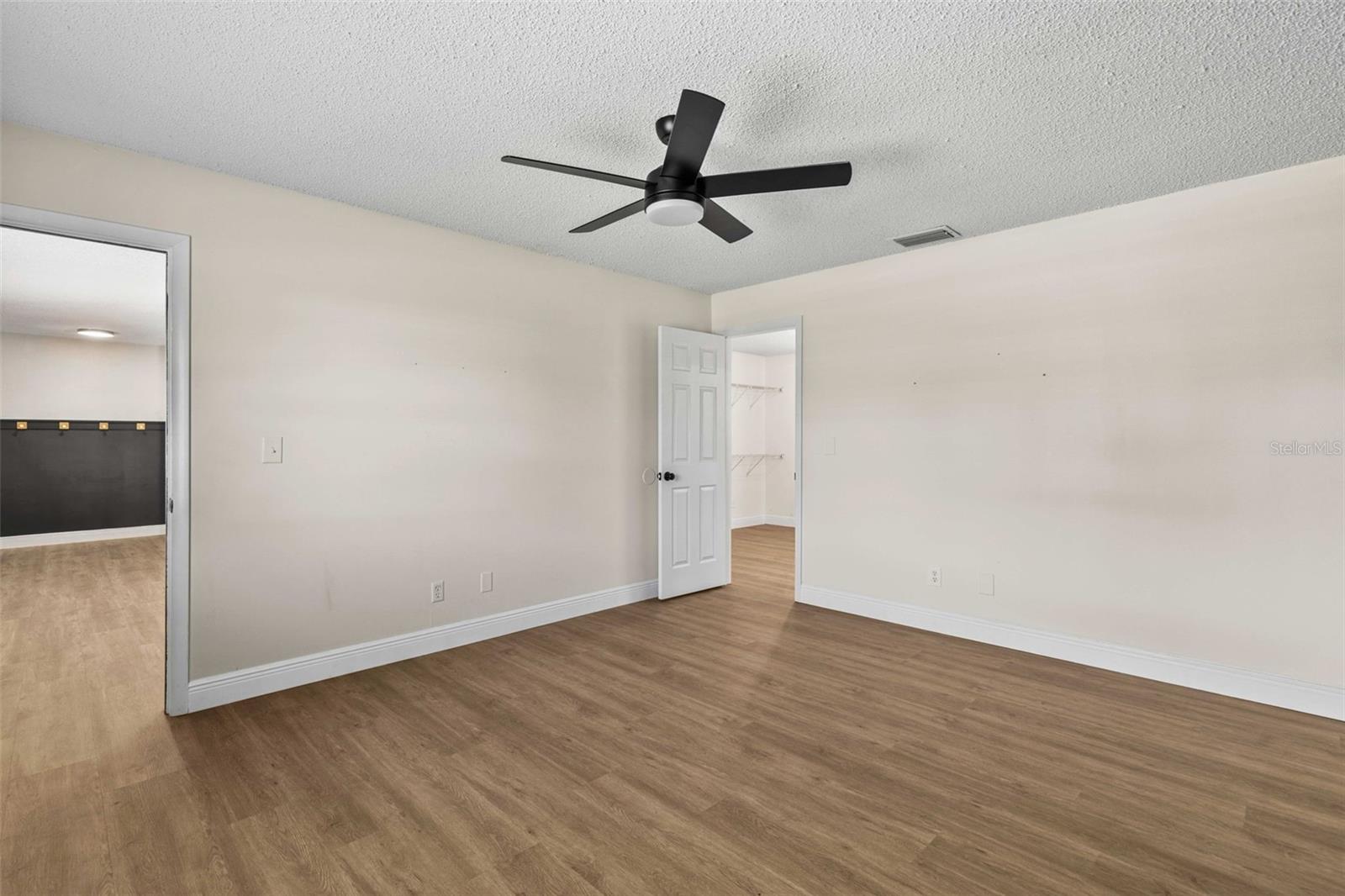 PARK MANOR ESTATES - Residential