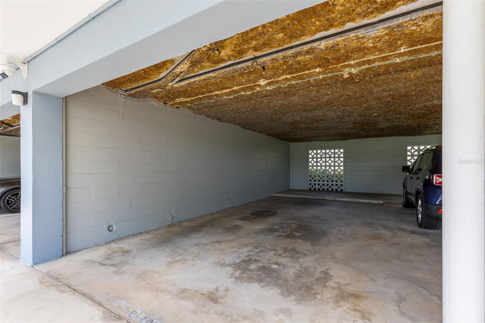 WATERWAY WEST CONDO - Residential