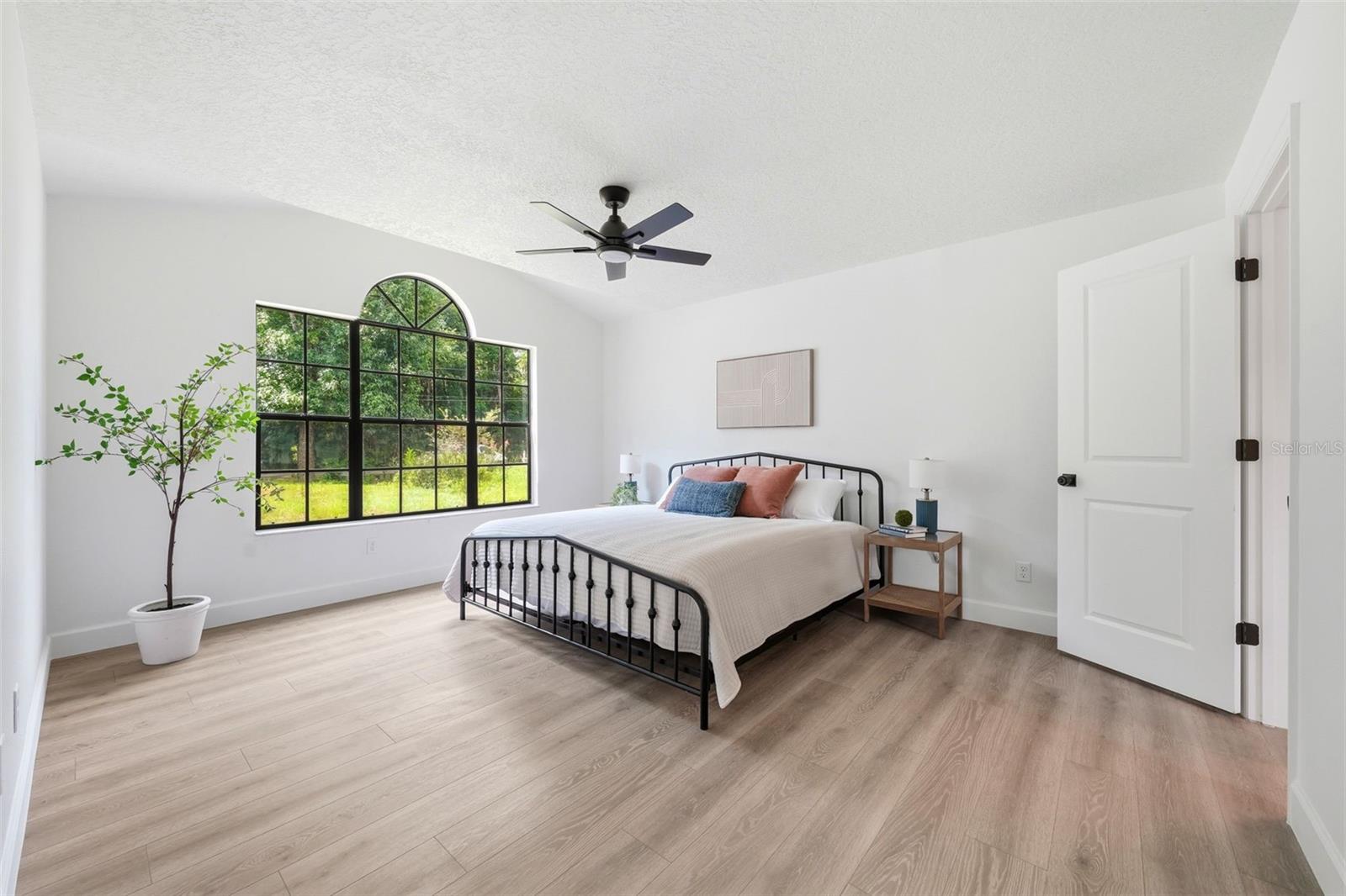 FLORIDA LAKE PARK PROP INC - Residential