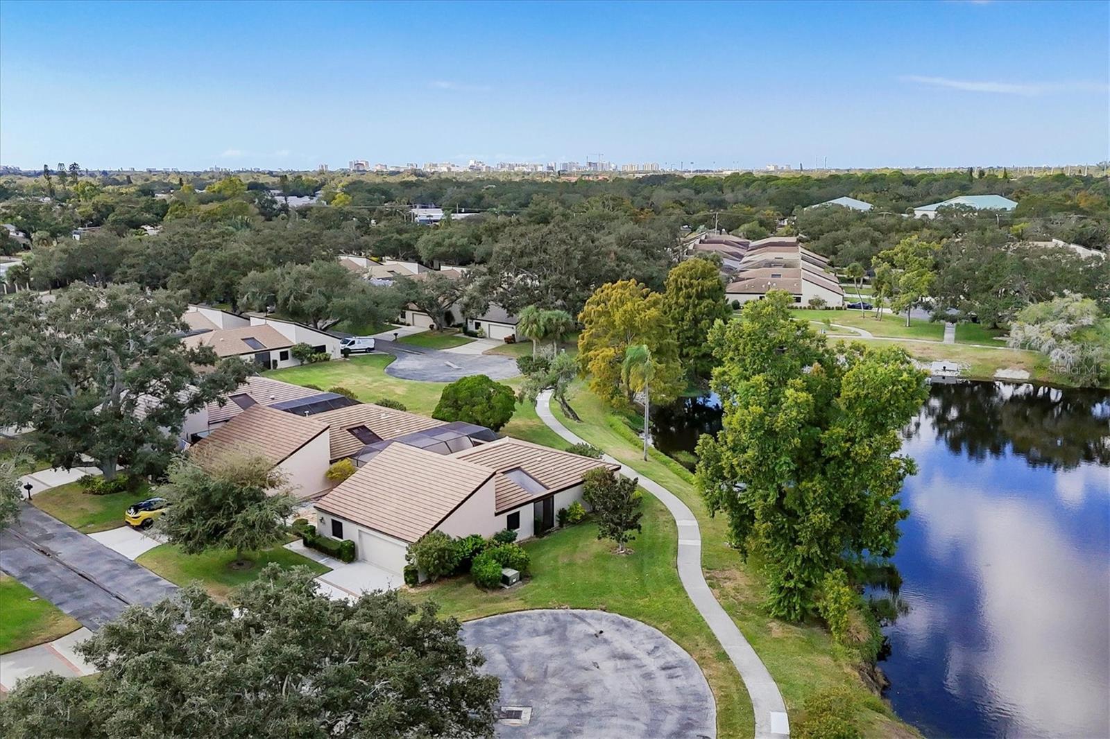 GLEN OAKS MANOR HOMES PH 2 - Residential