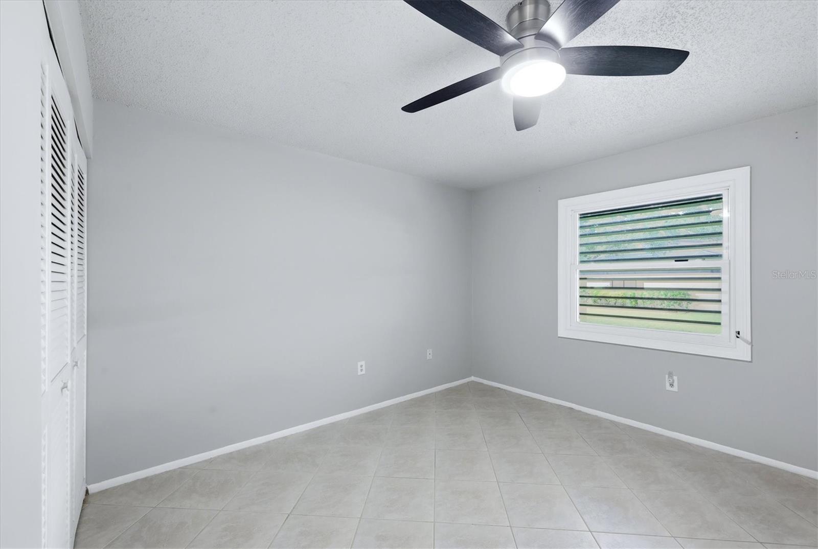 GLEN OAKS MANOR HOMES PH 2 - Residential