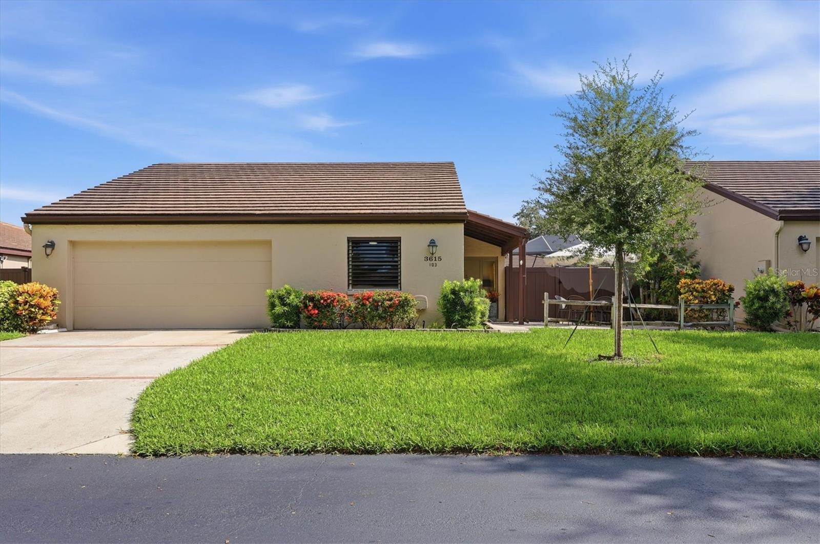 GLEN OAKS MANOR HOMES PH 2 - Residential