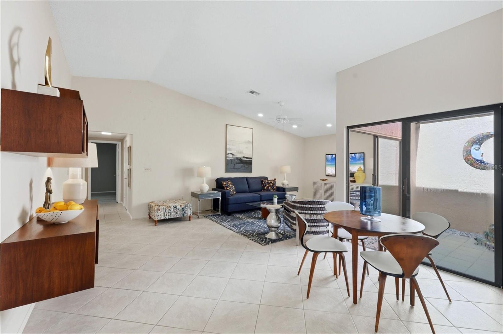 GLEN OAKS MANOR HOMES PH 2 - Residential