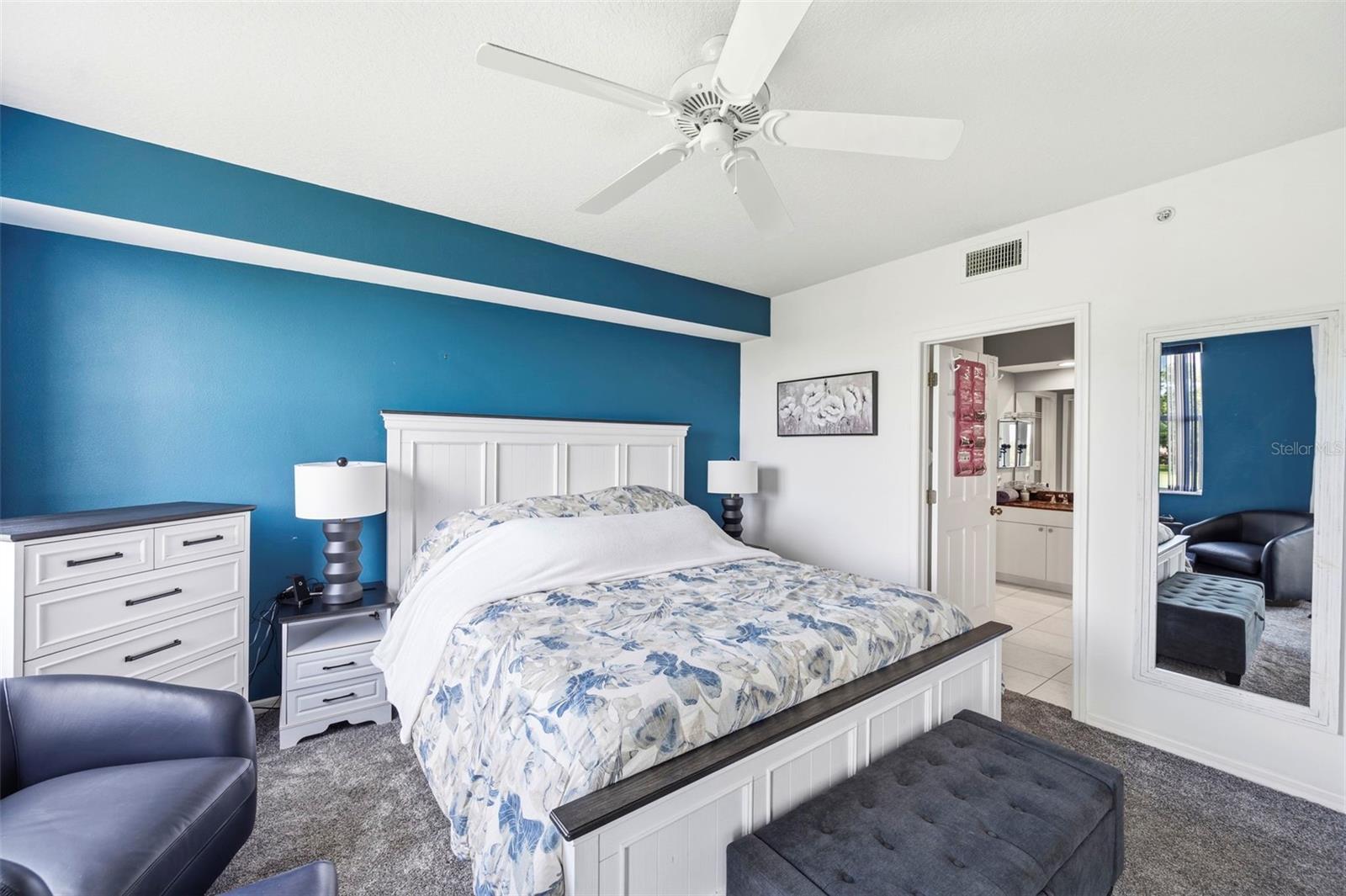 COUNTRY CLUB CONDO AT EAST BAY - Residential