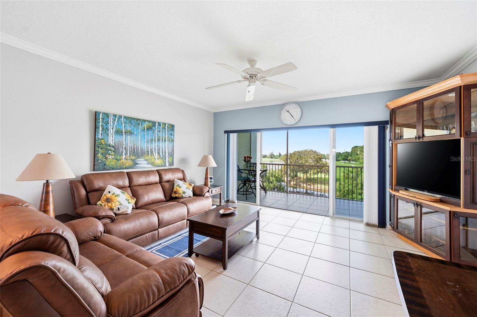 COUNTRY CLUB CONDO AT EAST BAY - Residential