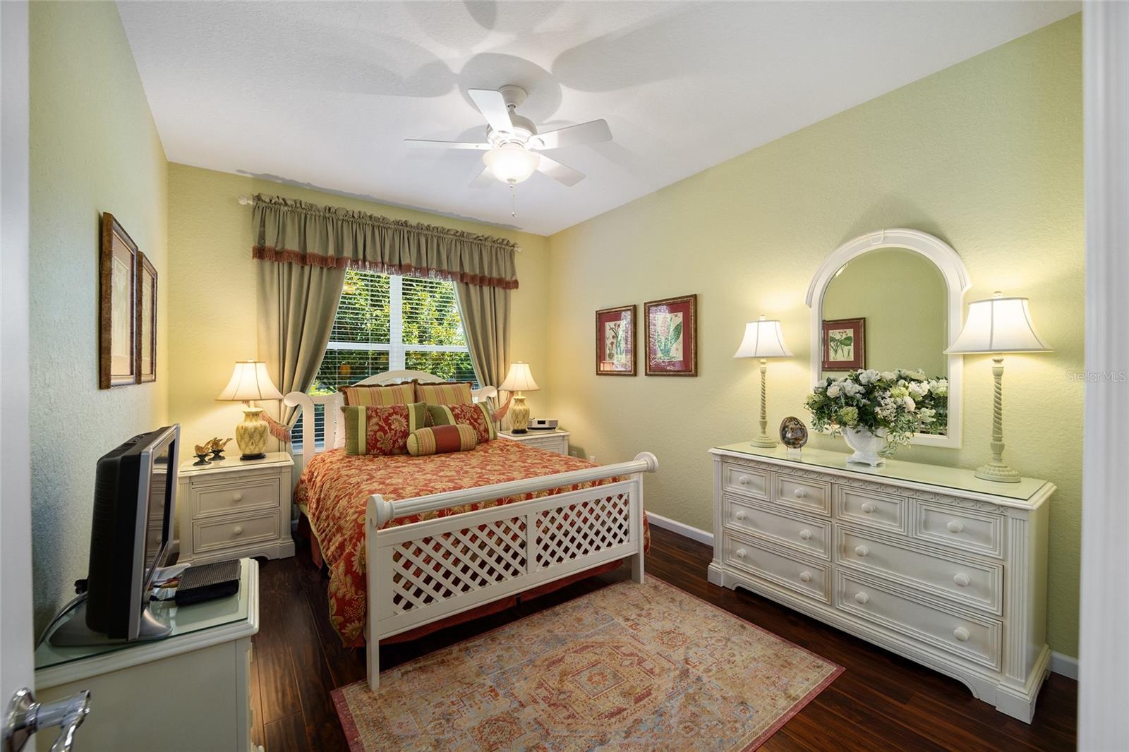 STONE CREEK - Residential