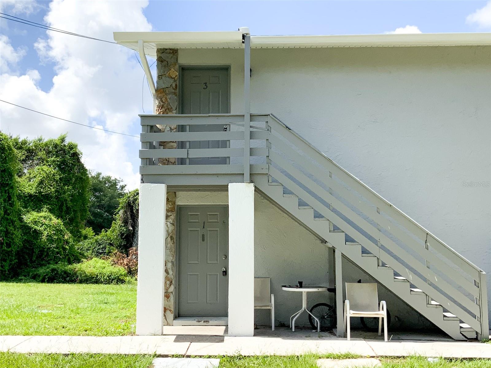 CLEWELL HEIGHTS SECOND ADDITIO - Residential Lease