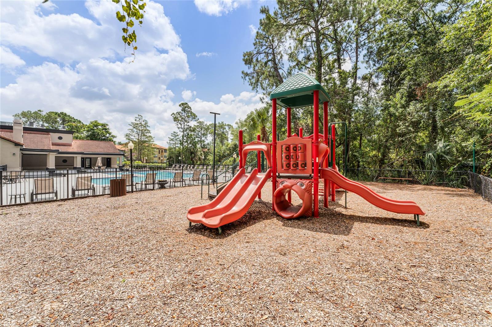 RESIDENCES AT VILLA MEDICI CONDO - Residential Lease