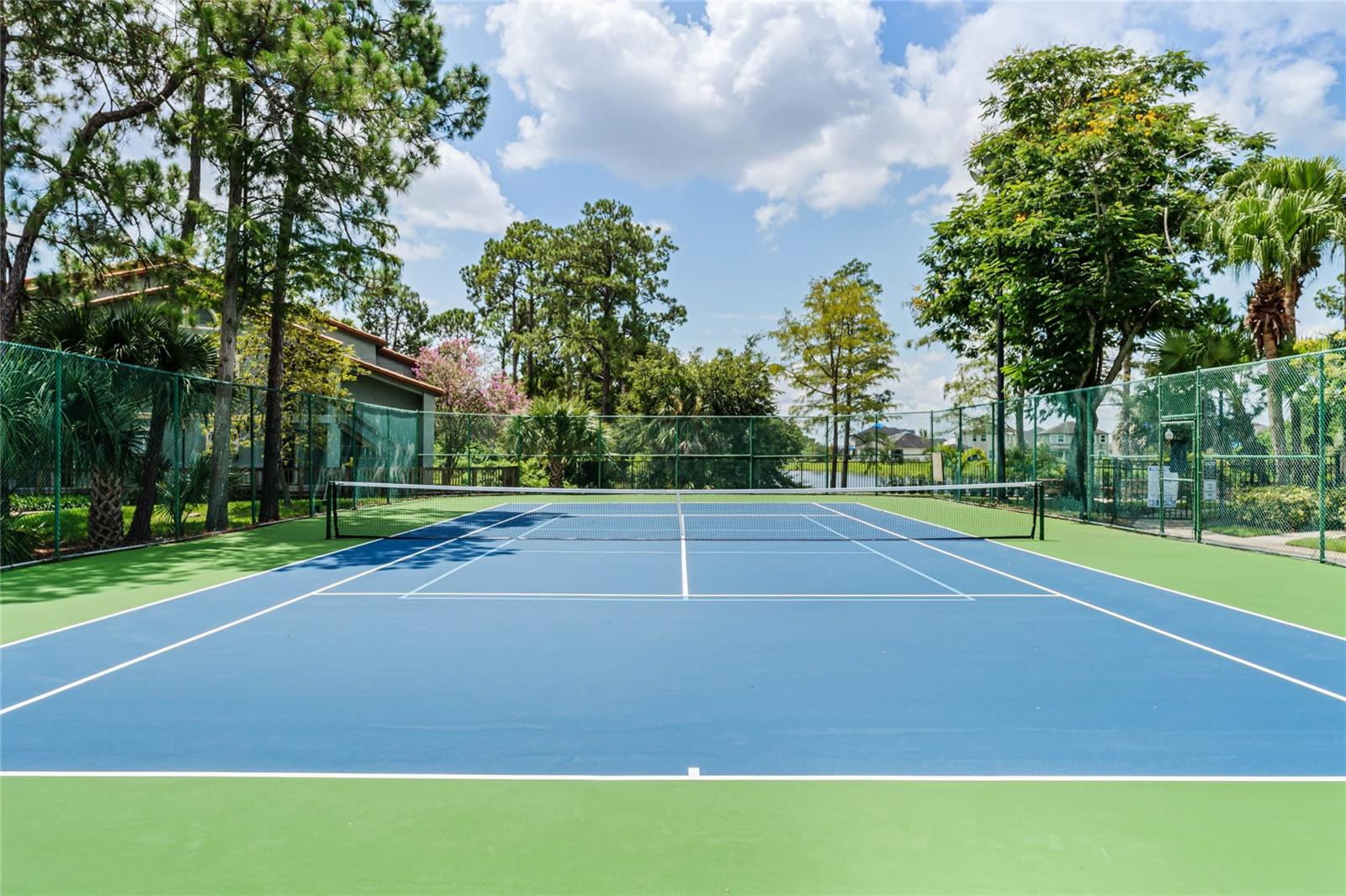RESIDENCES AT VILLA MEDICI CONDO - Residential Lease