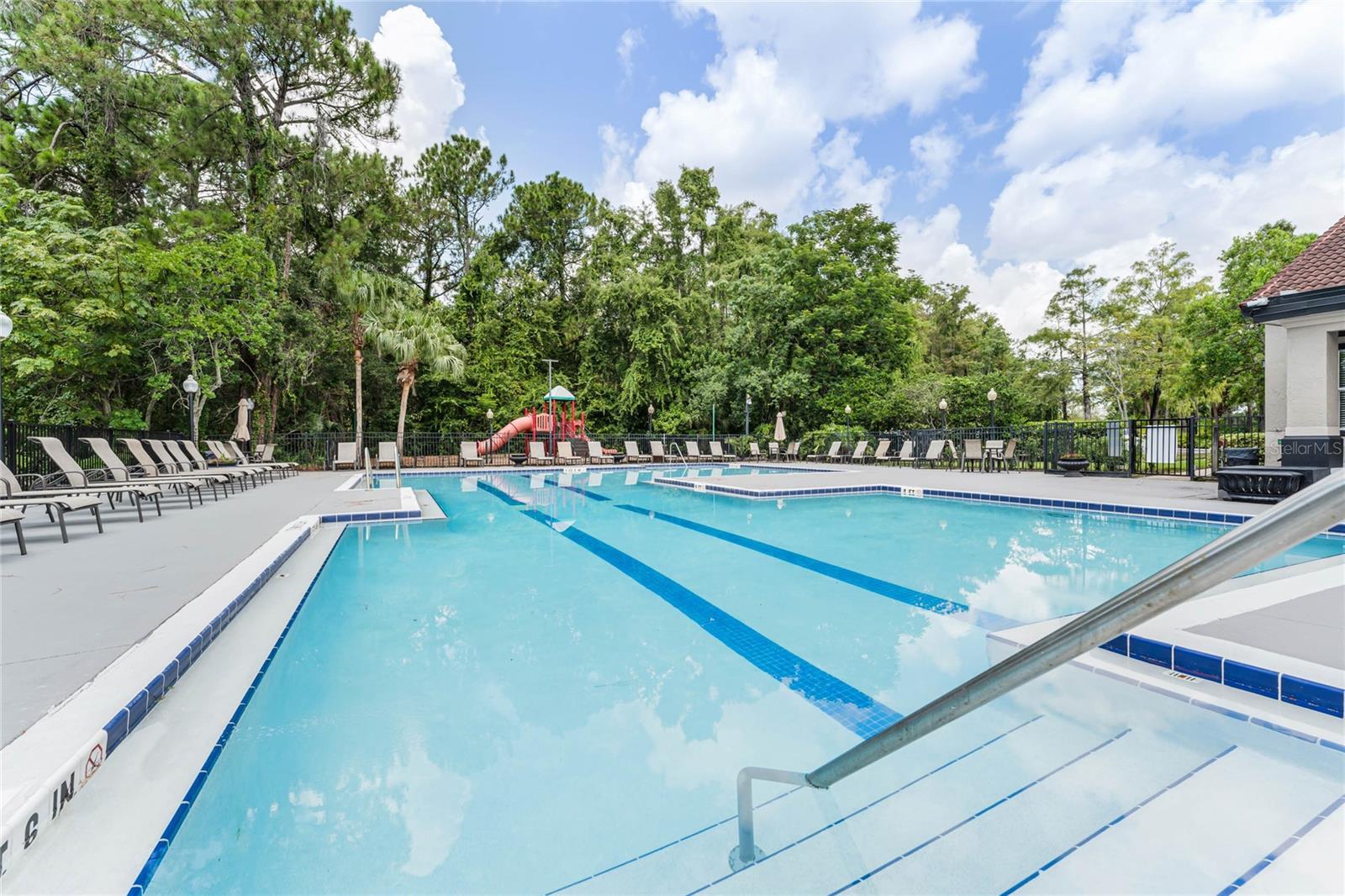 RESIDENCES AT VILLA MEDICI CONDO - Residential Lease