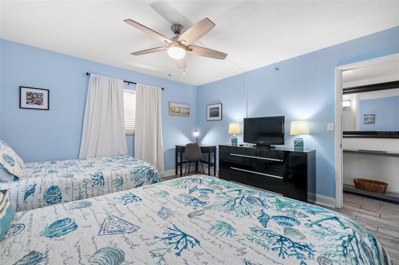 HOLIDAY VILLAS 3 - Residential