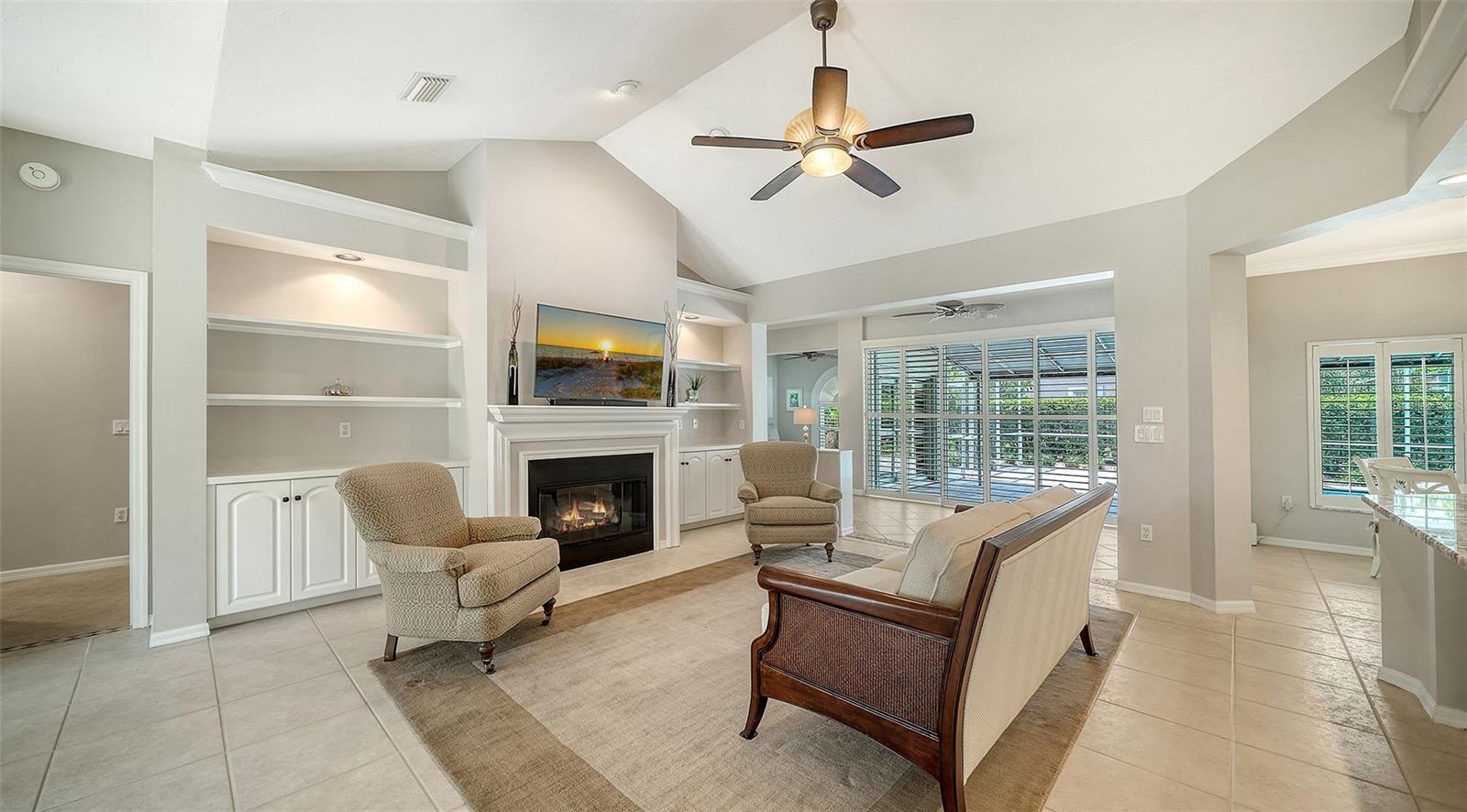 THE HIGHLANDS - THE MEADOWS - Residential