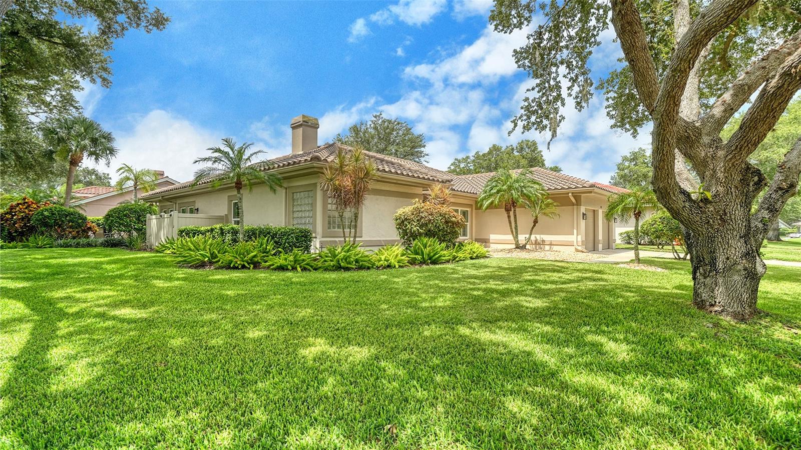 THE HIGHLANDS - THE MEADOWS - Residential