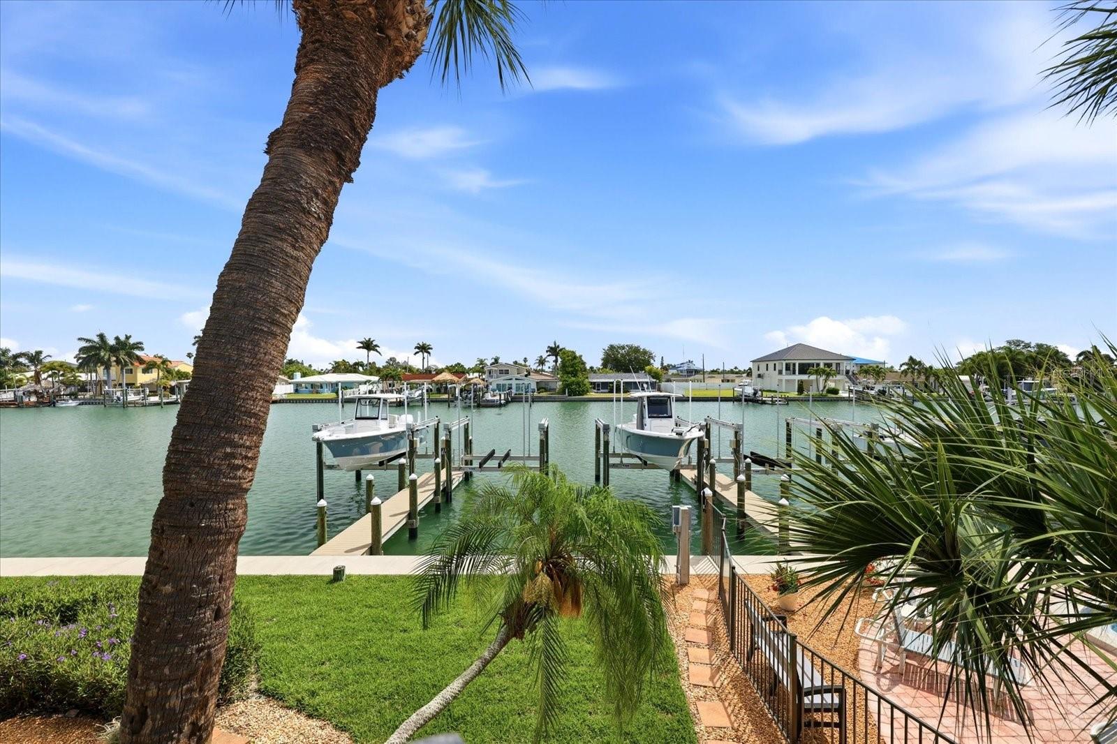 CAPRI LANDINGS CONDO - Residential