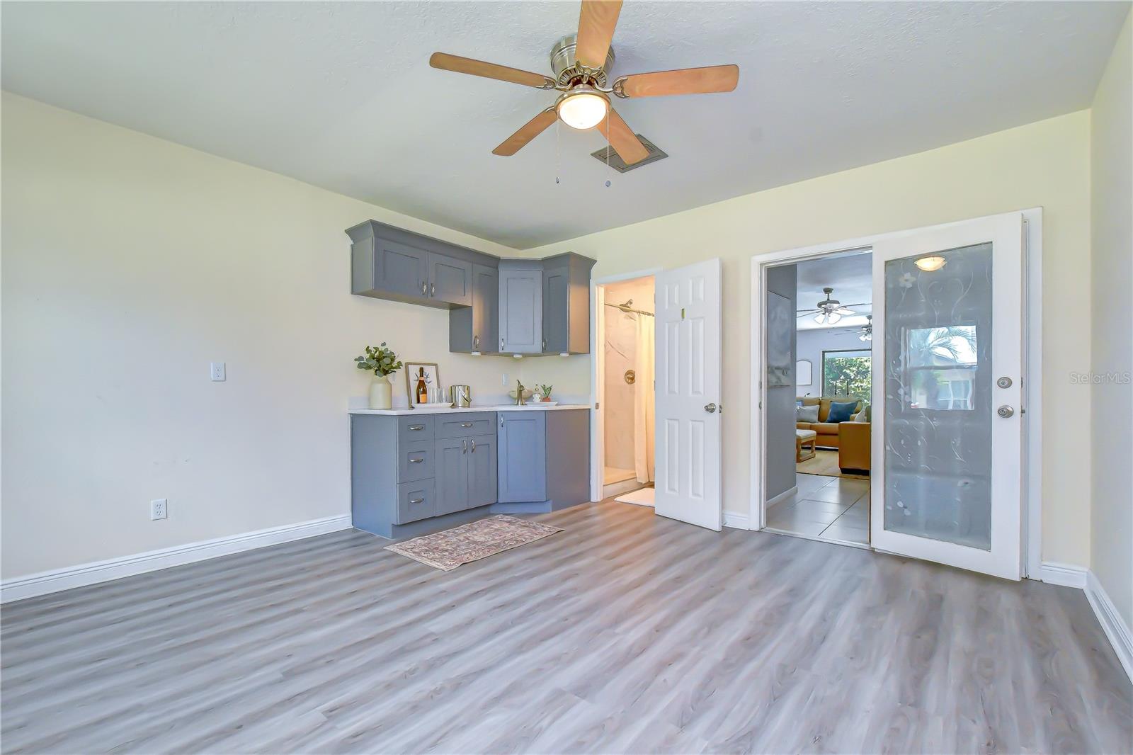 OAKLEAF VILLAGE - Residential
