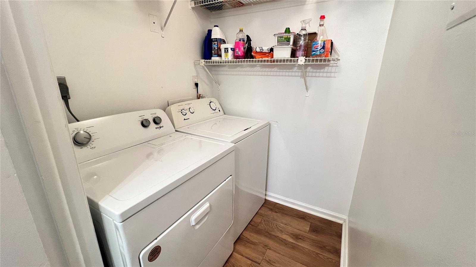 STONE CREEK POINTE A CONDOMINI - Residential Lease
