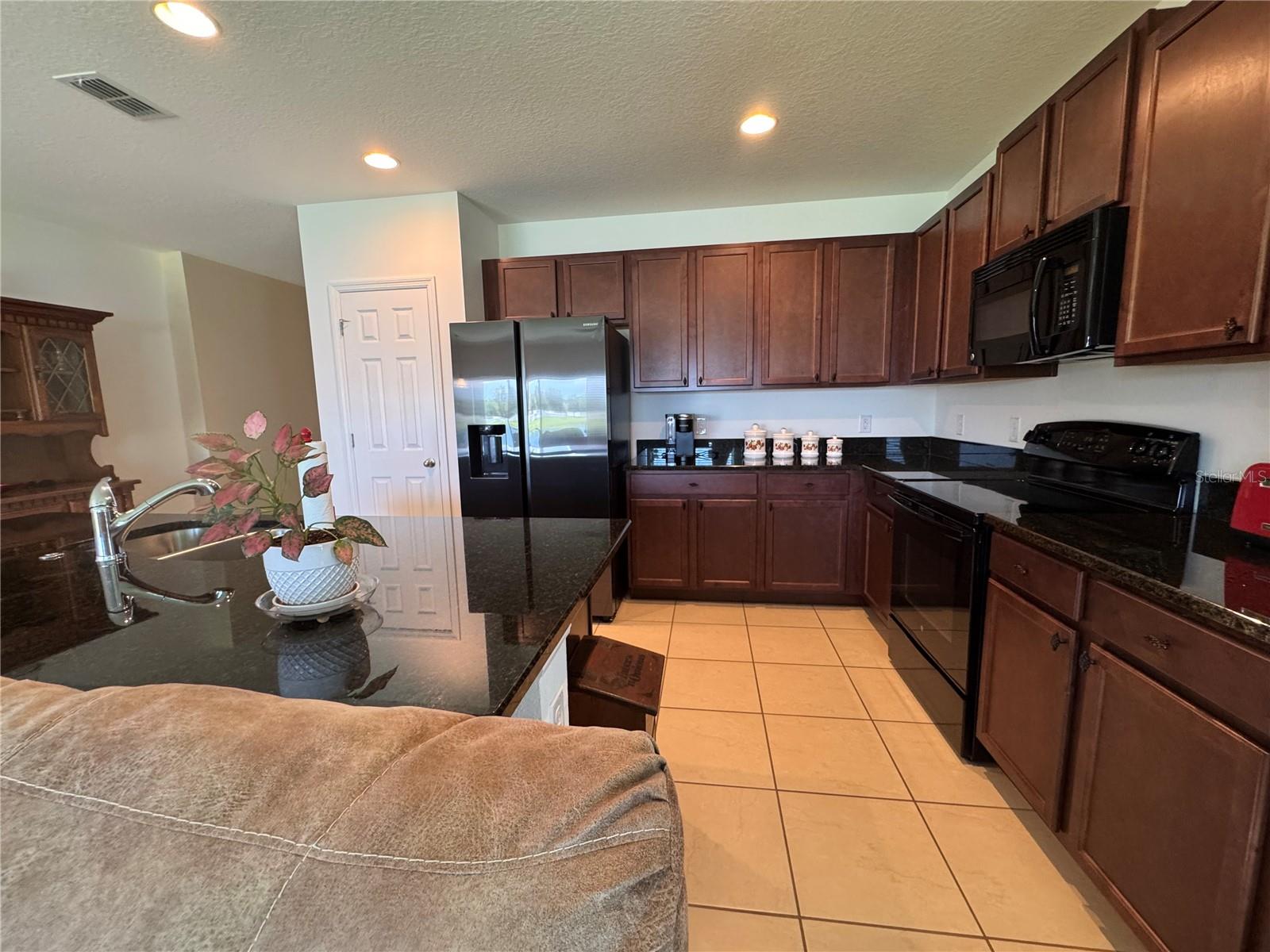 BRIARWOOD ESTATES - Residential