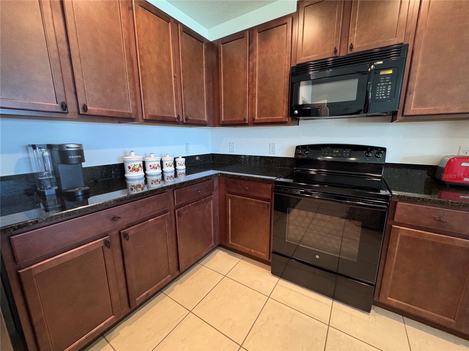 BRIARWOOD ESTATES - Residential