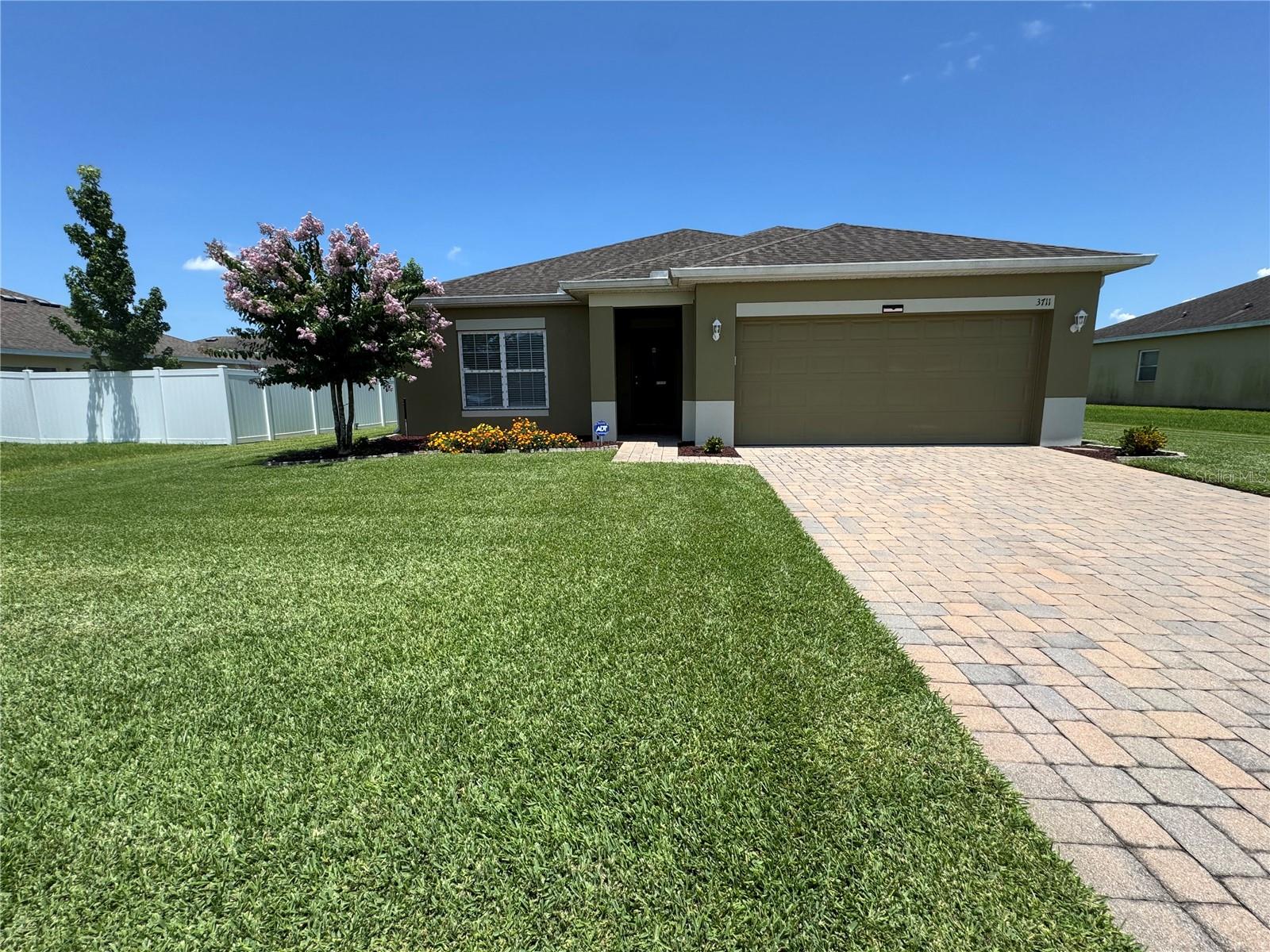 BRIARWOOD ESTATES - Residential