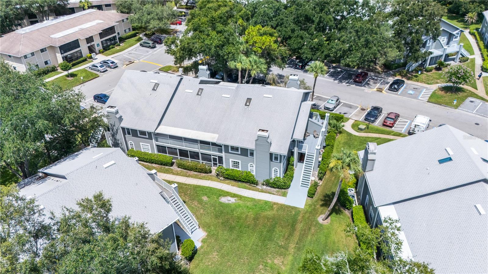 RAINTREE VILLAGE CONDO N - Residential