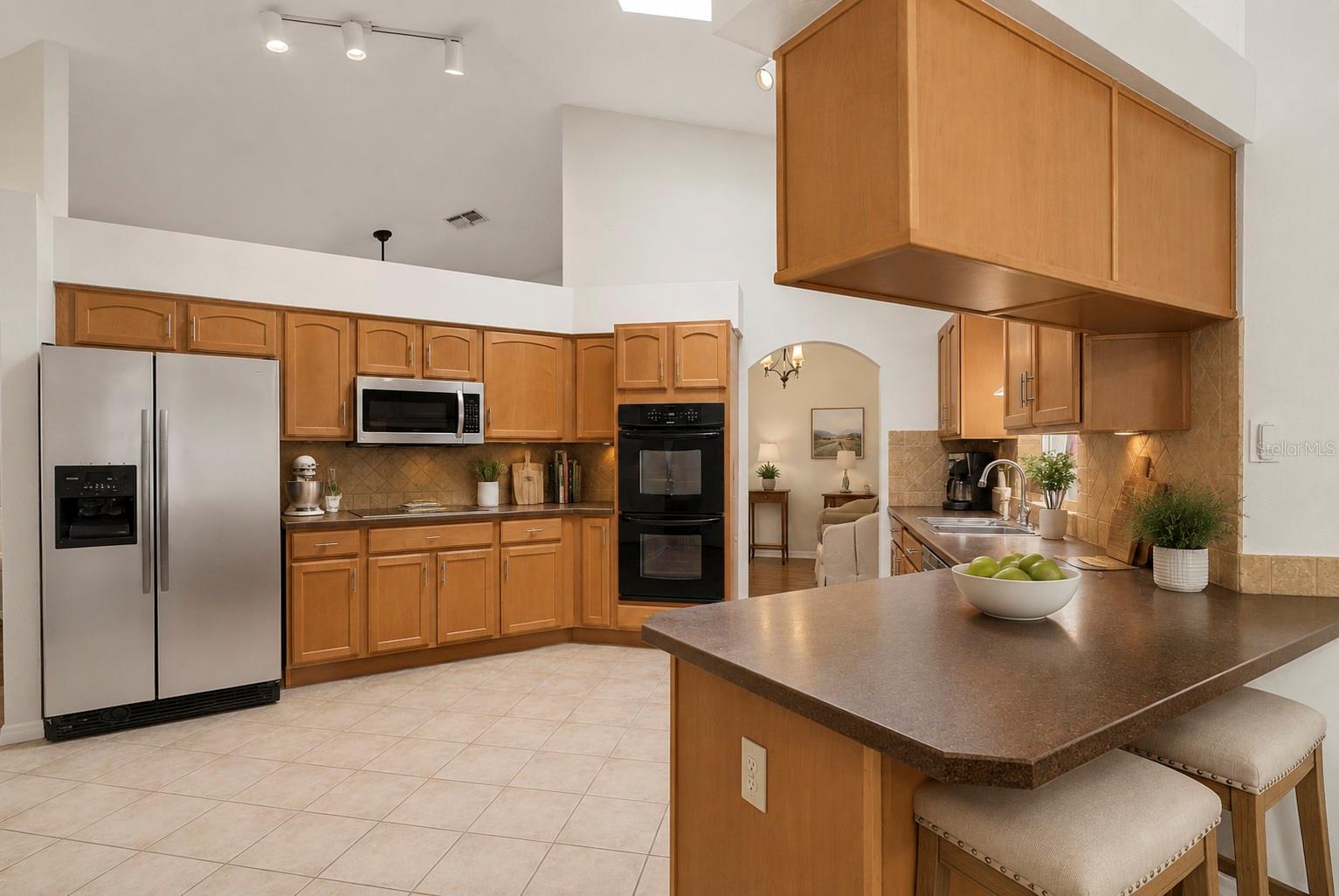 EAST LAKE RESERVE AT NARCOOSSEE UNIT 3 - Residential