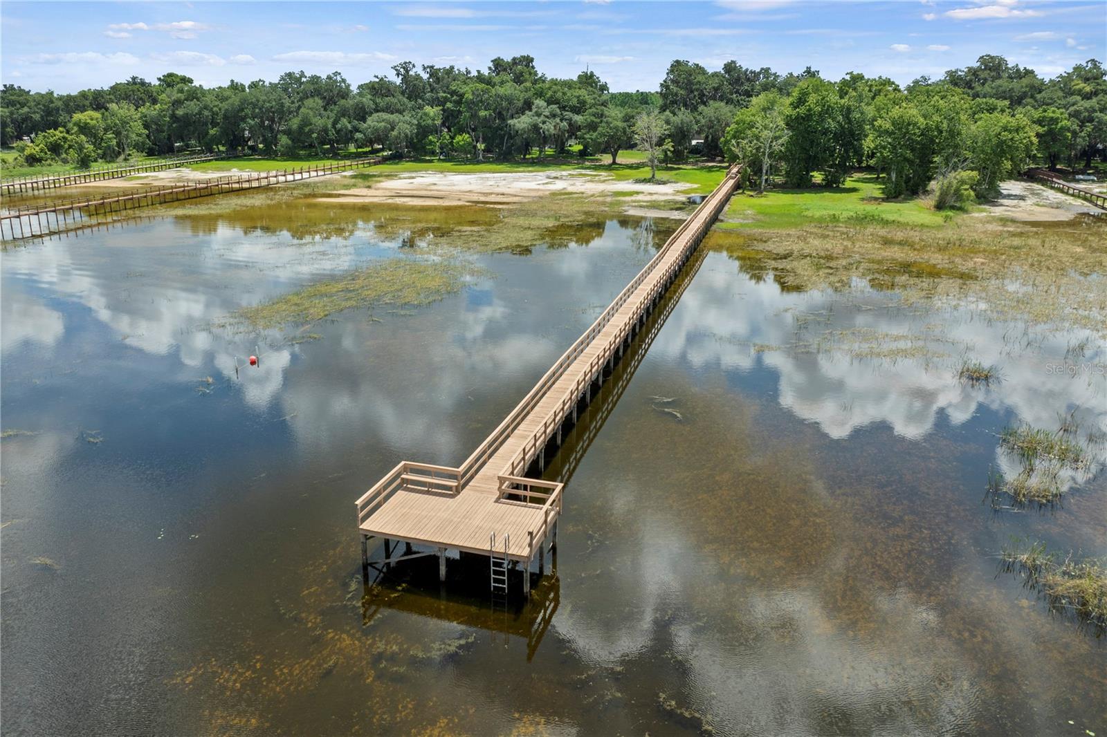 EAST LAKE RESERVE AT NARCOOSSEE UNIT 3 - Residential