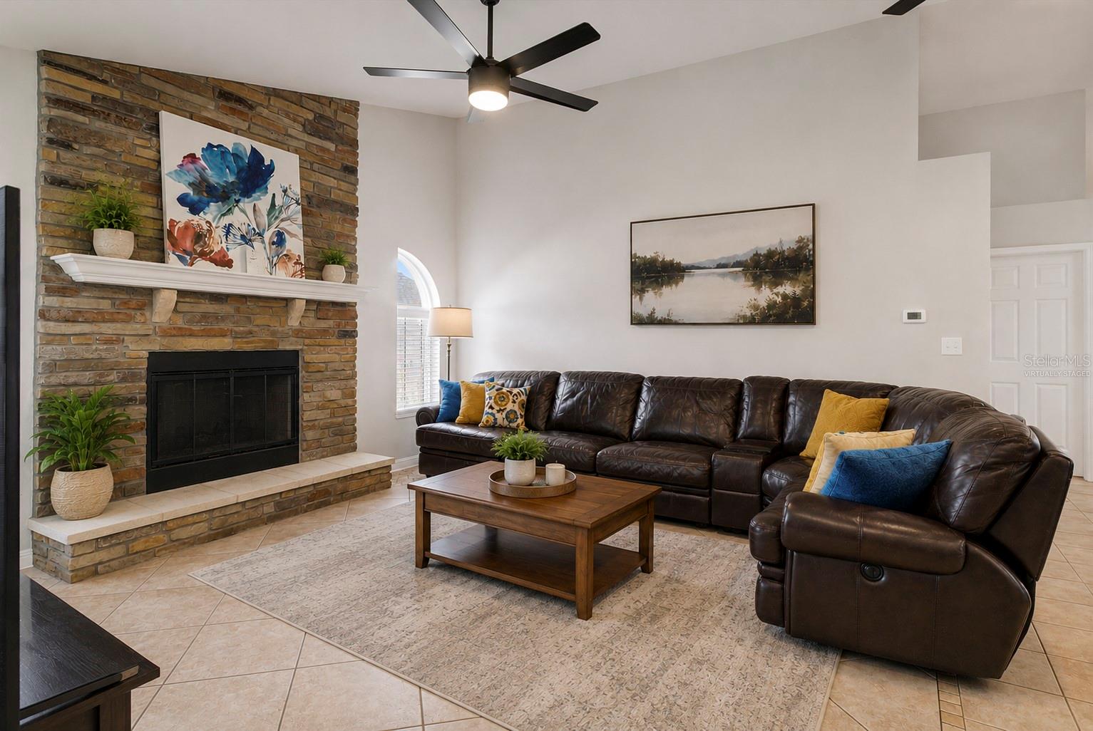 EAST LAKE RESERVE AT NARCOOSSEE UNIT 3 - Residential
