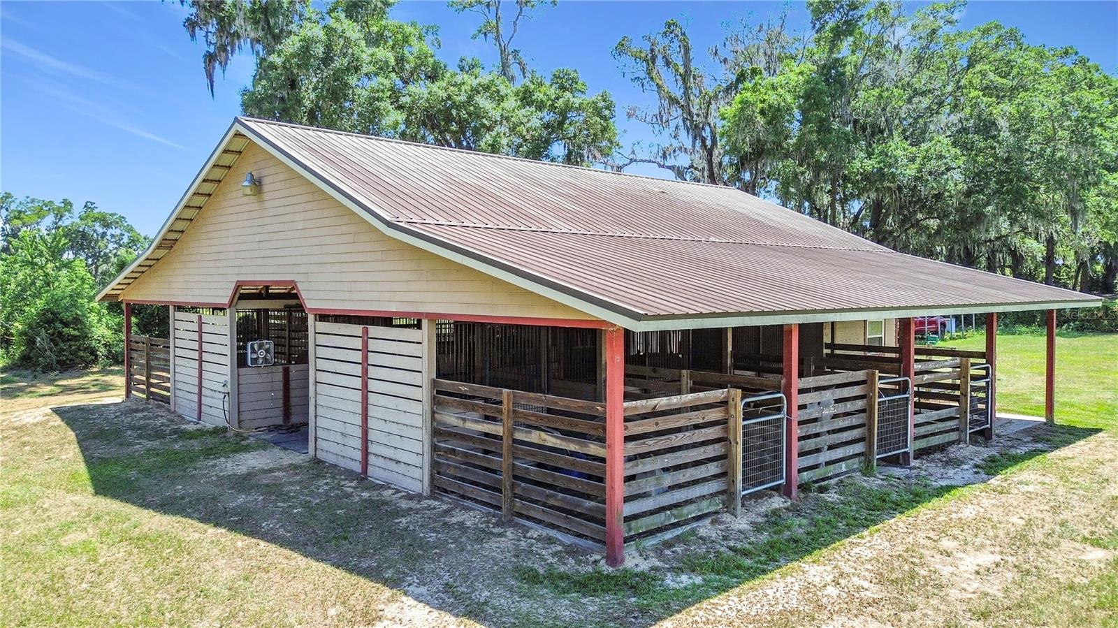 FARM NON-SUB - Residential
