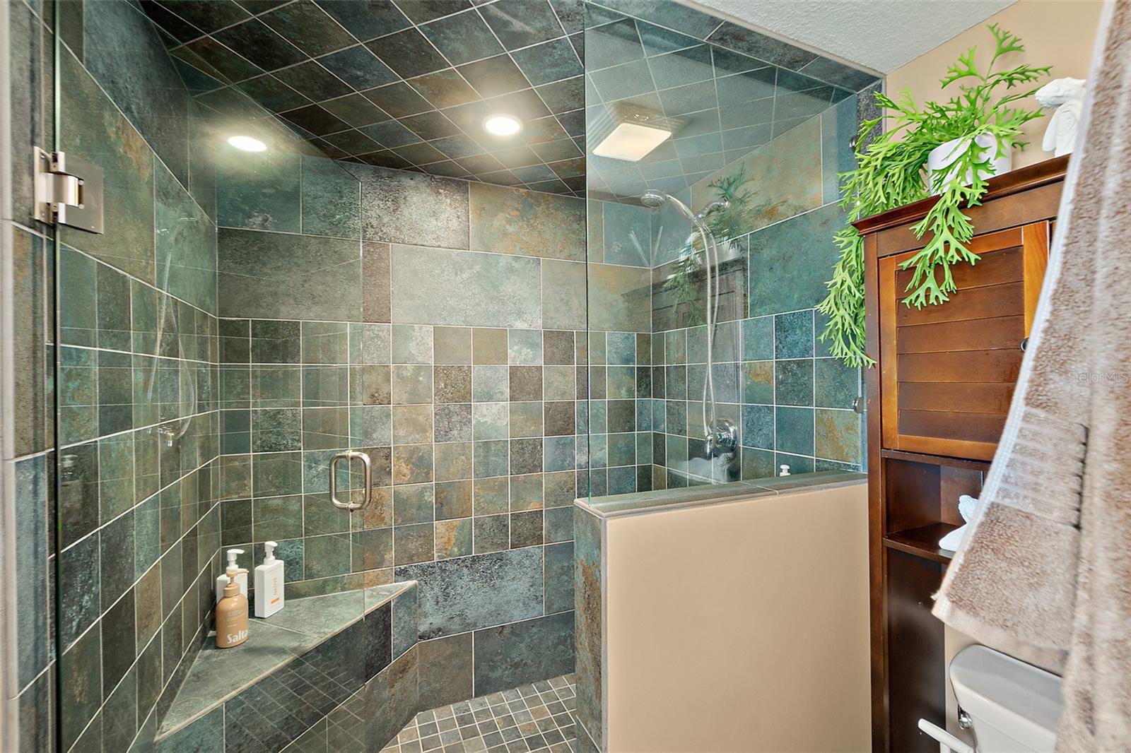 OCEAN AIRE CONDO ORMOND BY SEA - Residential