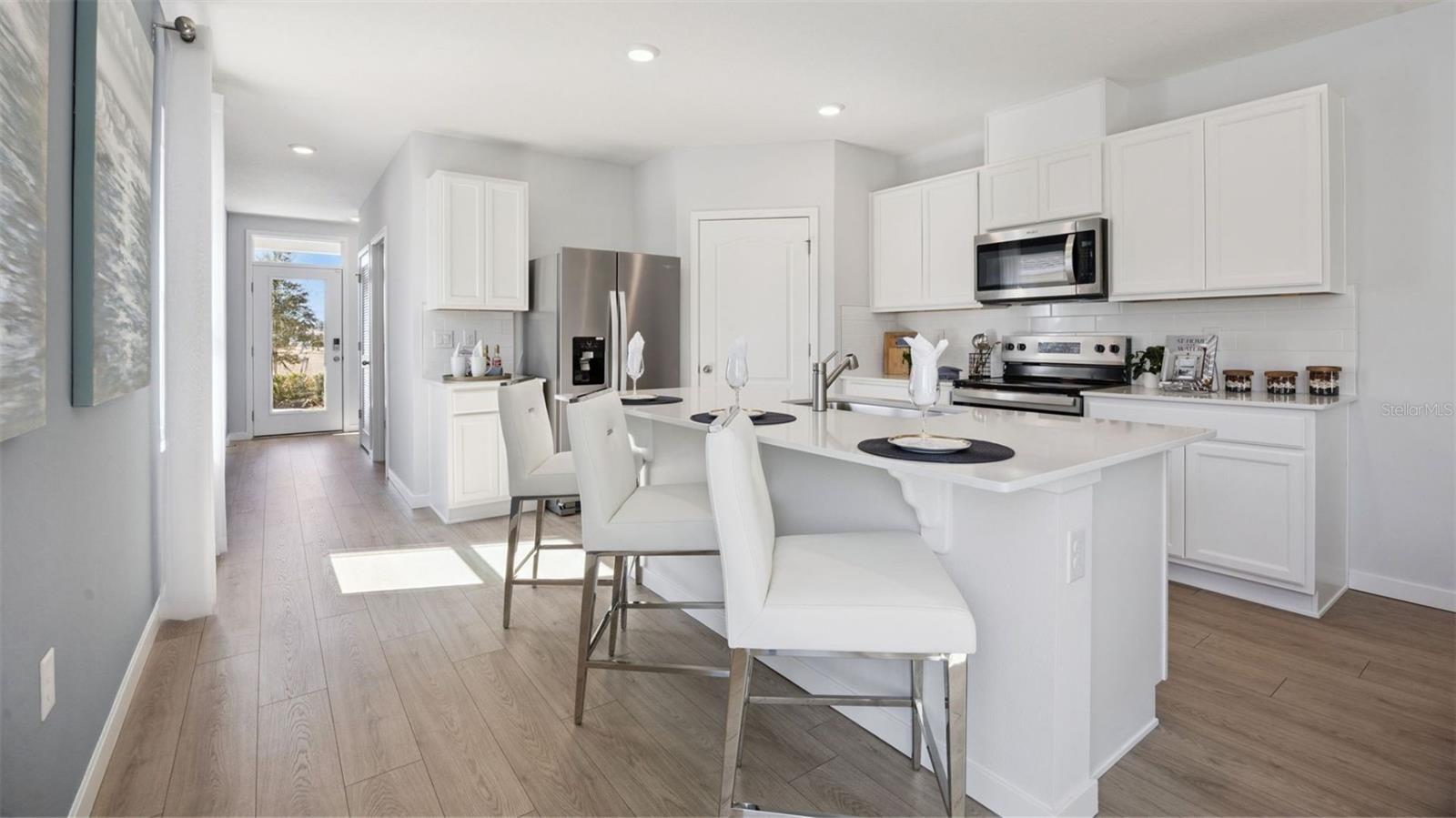 HARMONY WEST - Residential