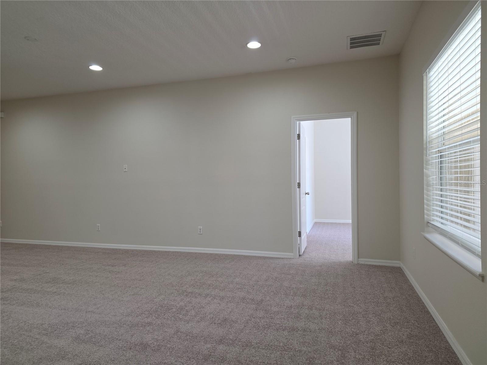 CHARLESTON PARK - Residential Lease