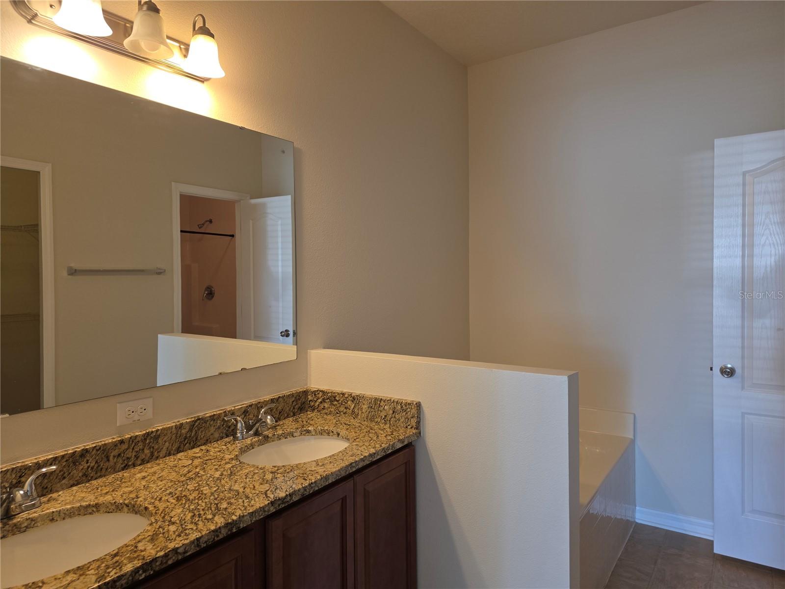 CHARLESTON PARK - Residential Lease