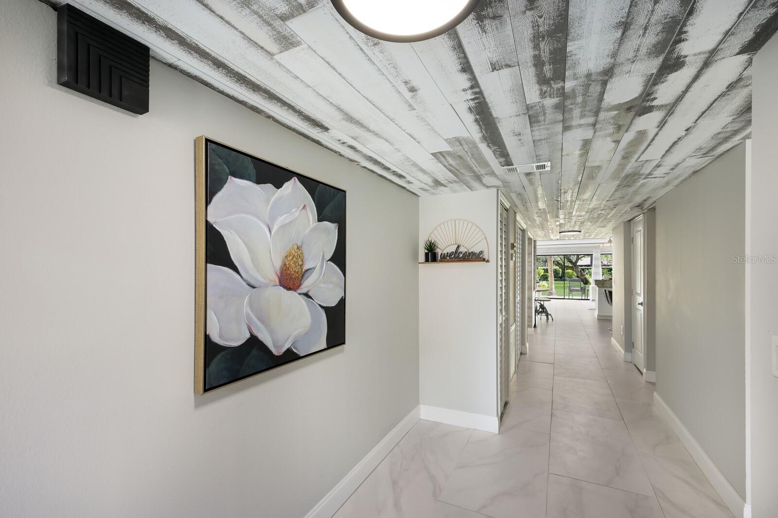VALENCIA GARDEN III - Residential