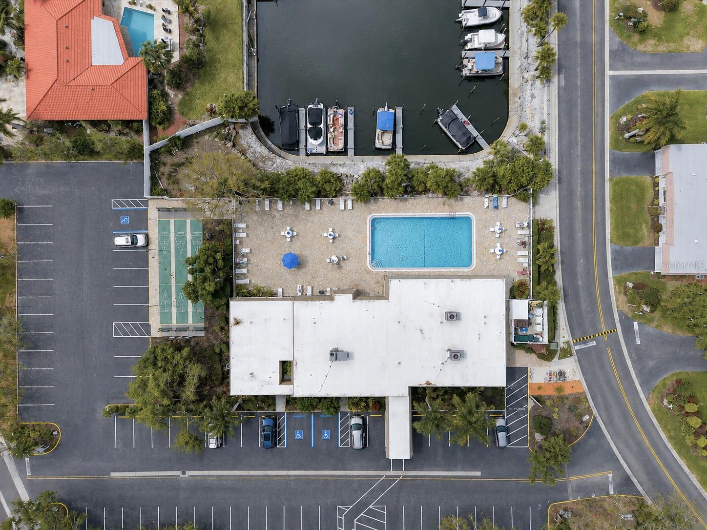 STRATHMORE RIVERSIDE I - Residential