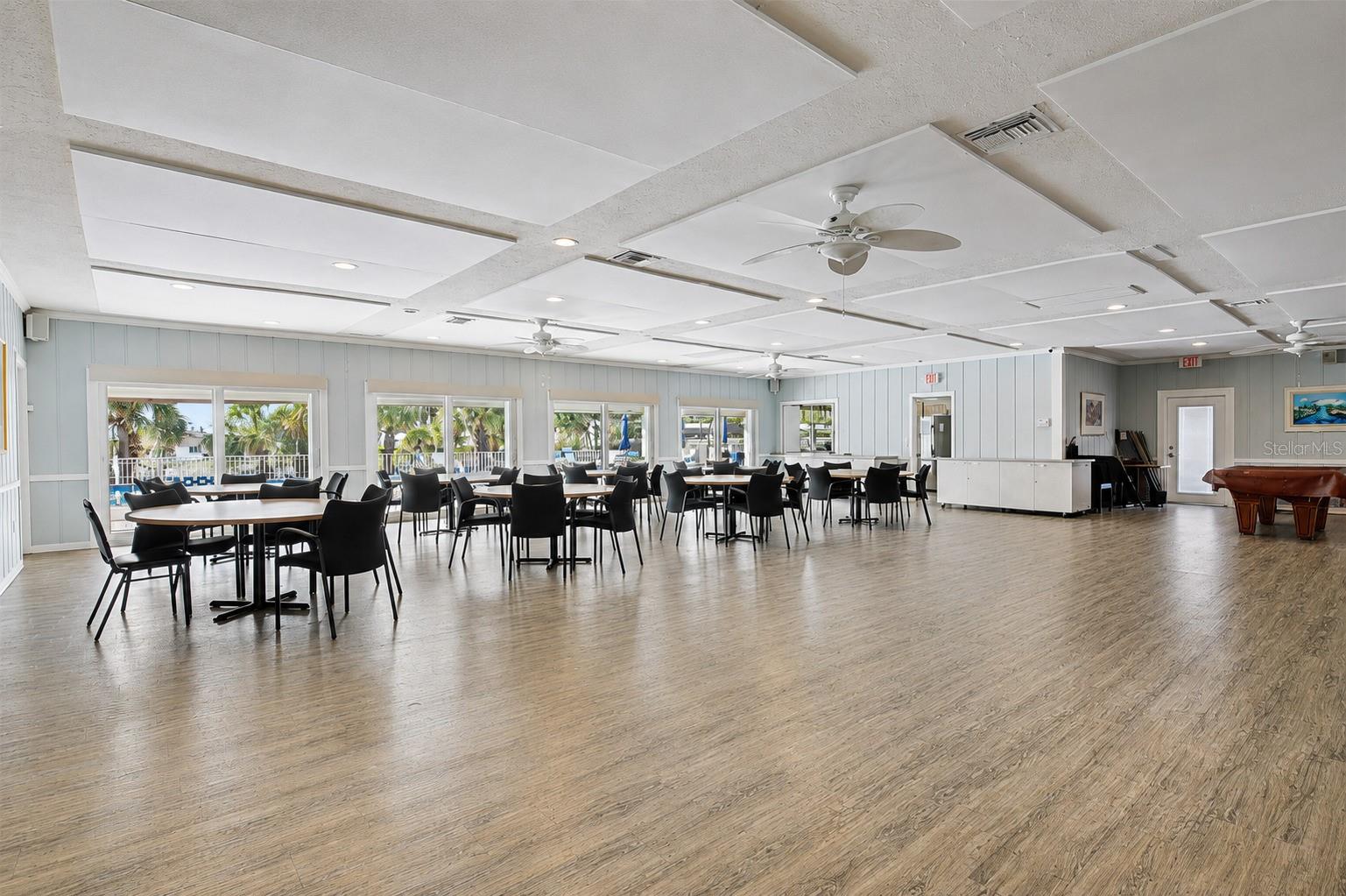 STRATHMORE RIVERSIDE I - Residential