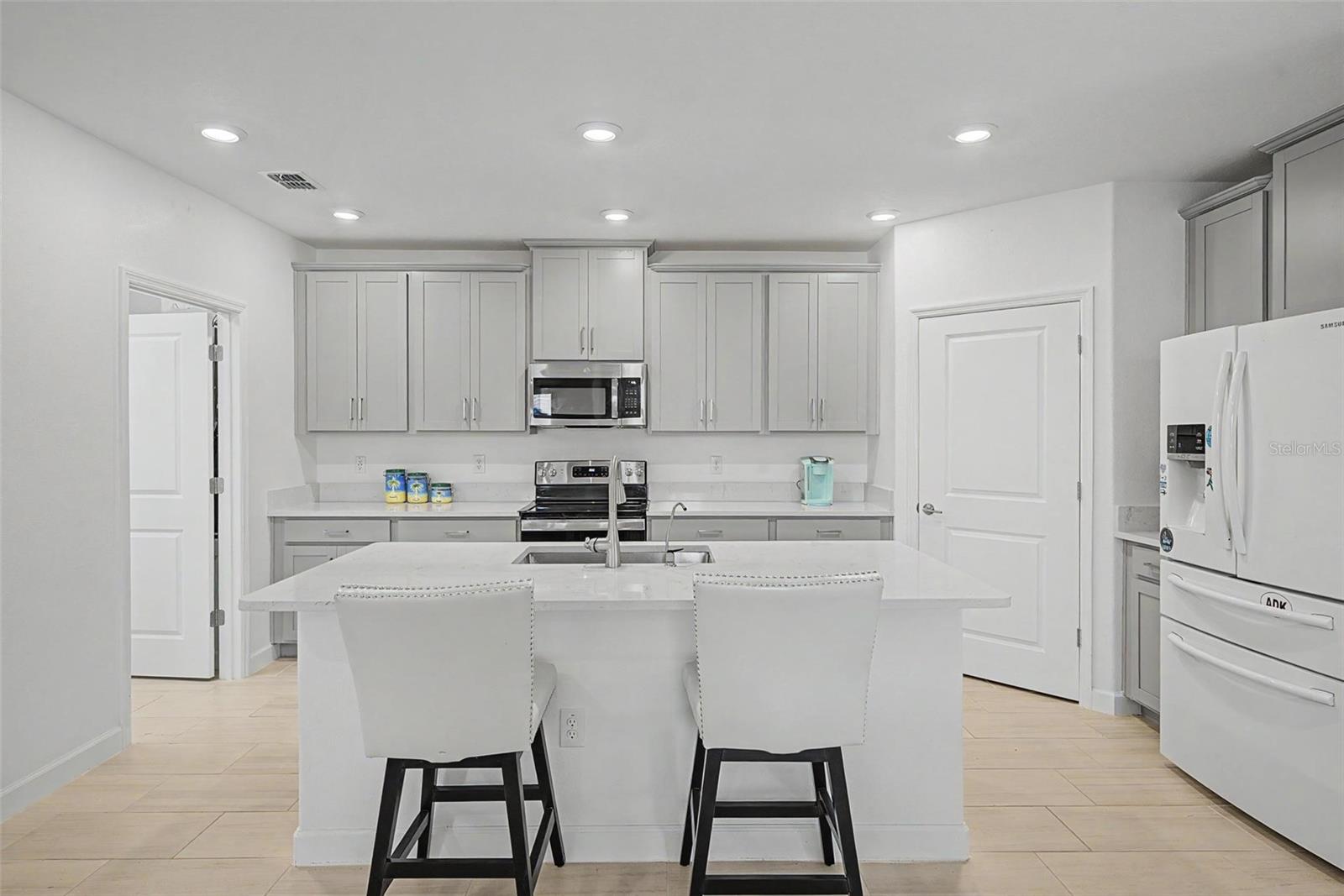 MIRADA ACTIVE ADULT - Residential