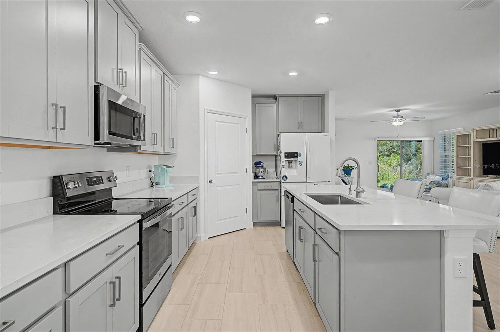 MIRADA ACTIVE ADULT - Residential